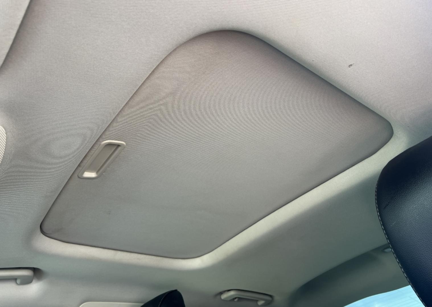 2020 WHITE /Black Leather Ford Fusion Titanium AWD (3FA6P0D97LR) with an 2.0L 4 Cyl. engine, Automatic transmission, located at 2990 Old Orchard Rd., Jackson, MO, 63755, 37.354214, -89.612106 - 2020 Ford Fusion Titanium 111xxx miles All Wheel Drive 2.0L 4 Cyl. Automatic Leather Navigation Power/Heated/Cooled Seats Backup Camera Sunroof Bluetooth Remote Start Cruise Power Windows/Locks/Mirrors We have financing available and we accept trades! Fill out a credit application on o - Photo#5