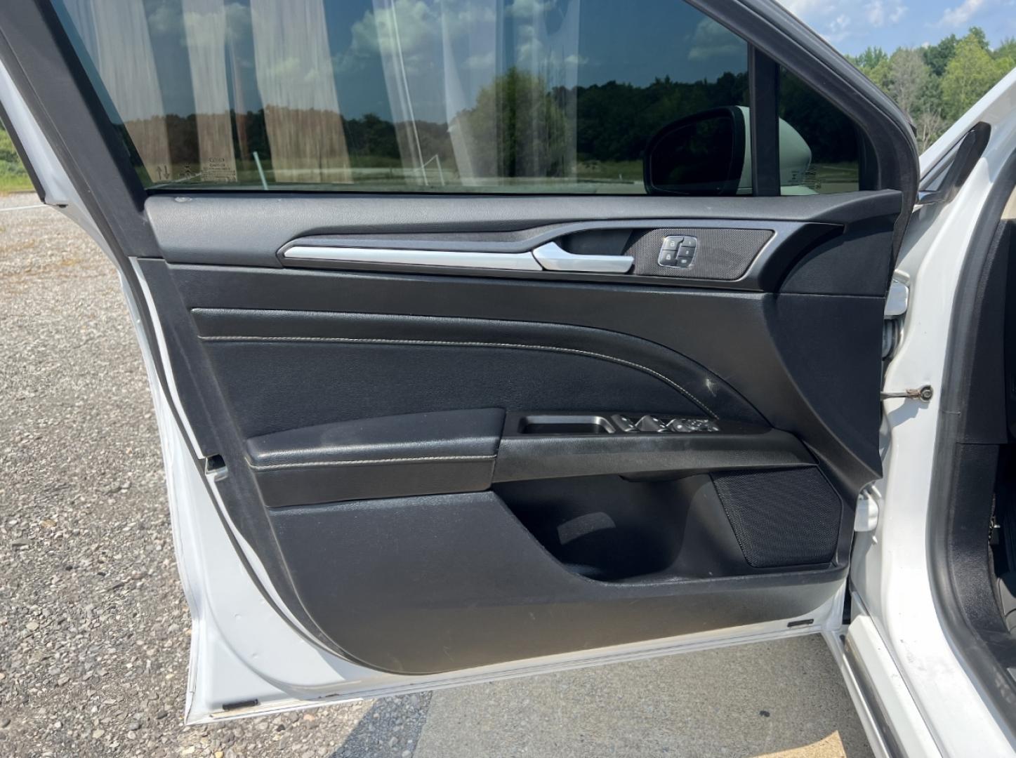 2020 WHITE /Black Leather Ford Fusion Titanium AWD (3FA6P0D97LR) with an 2.0L 4 Cyl. engine, Automatic transmission, located at 2990 Old Orchard Rd., Jackson, MO, 63755, 37.354214, -89.612106 - 2020 Ford Fusion Titanium 111xxx miles All Wheel Drive 2.0L 4 Cyl. Automatic Leather Navigation Power/Heated/Cooled Seats Backup Camera Sunroof Bluetooth Remote Start Cruise Power Windows/Locks/Mirrors We have financing available and we accept trades! Fill out a credit application on o - Photo#14