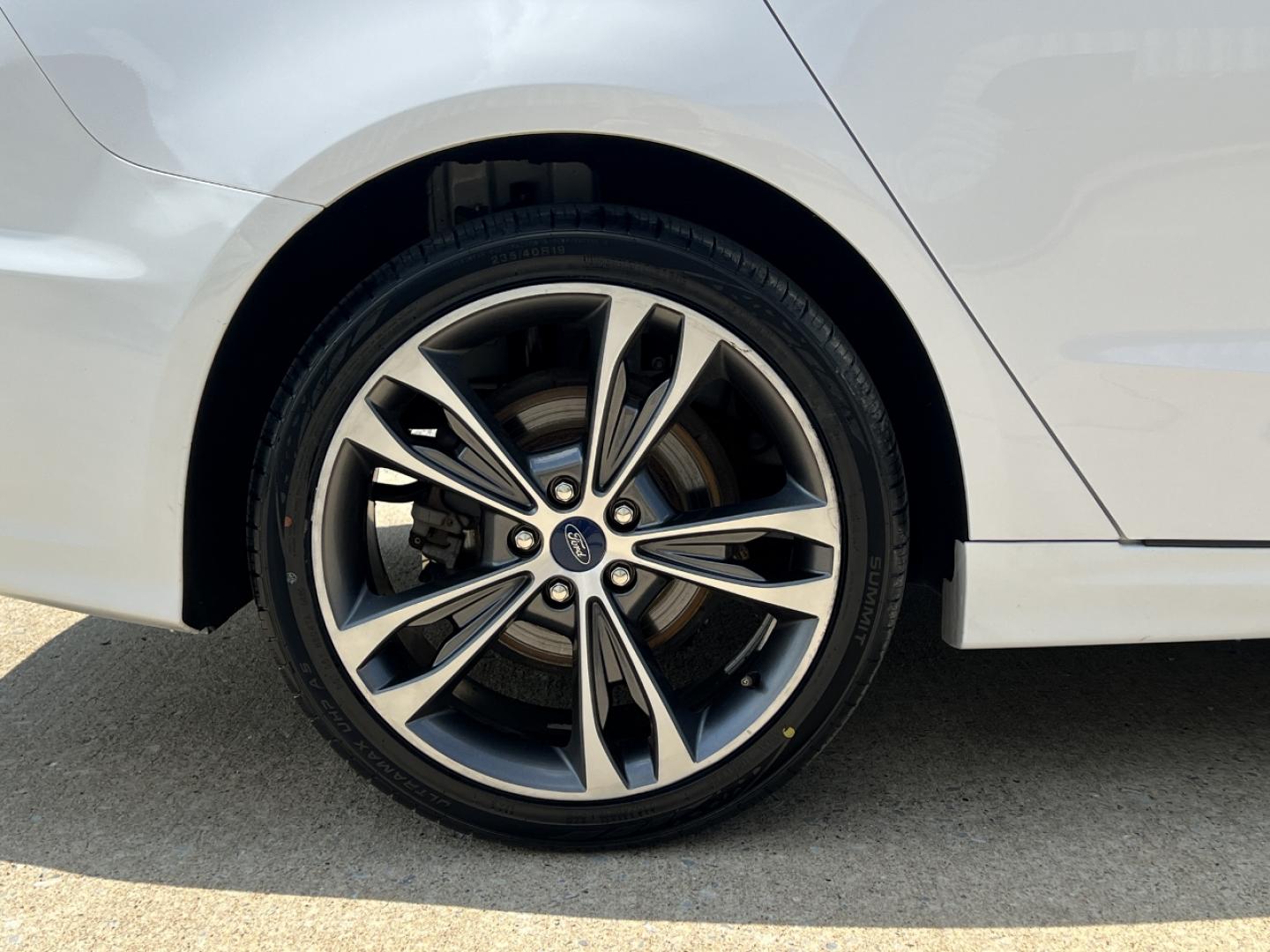 2020 WHITE /Black Leather Ford Fusion Titanium AWD (3FA6P0D97LR) with an 2.0L 4 Cyl. engine, Automatic transmission, located at 2990 Old Orchard Rd., Jackson, MO, 63755, 37.354214, -89.612106 - 2020 Ford Fusion Titanium 111xxx miles All Wheel Drive 2.0L 4 Cyl. Automatic Leather Navigation Power/Heated/Cooled Seats Backup Camera Sunroof Bluetooth Remote Start Cruise Power Windows/Locks/Mirrors We have financing available and we accept trades! Fill out a credit application on o - Photo#38