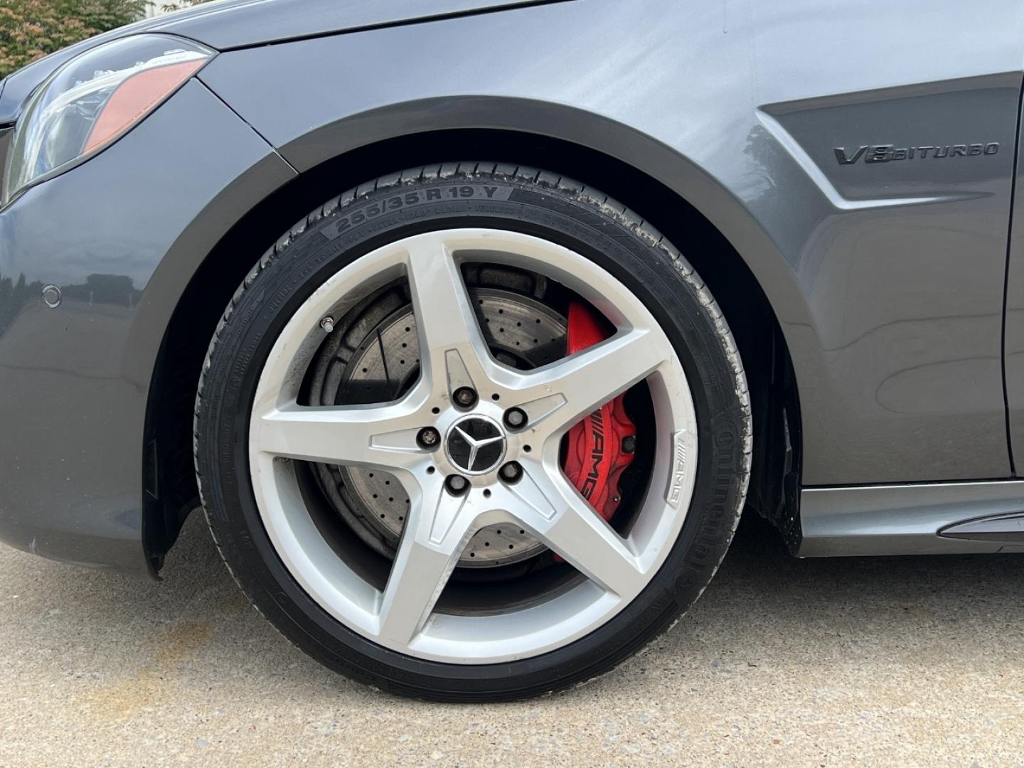 2015 GRAY /Black Leather Mercedes-Benz E-Class Wagon E63 AMG (WDDHF7GB1FB) with an 5.5L V8 engine, Automatic transmission, located at 2990 Old Orchard Rd., Jackson, MO, 63755, 37.354214, -89.612106 - 2015 Mercedes-Benz E-Class E63 AMG 169xxx miles All Wheel Drive 5.5L V8 Automatic Leather Navigation Power/Heated/Cooled Seats Backup Camera Sunroof Bluetooth Cruise Power Windows/Locks/Mirrors We have financing available and we accept trades! Fill out a credit application on our websit - Photo#39
