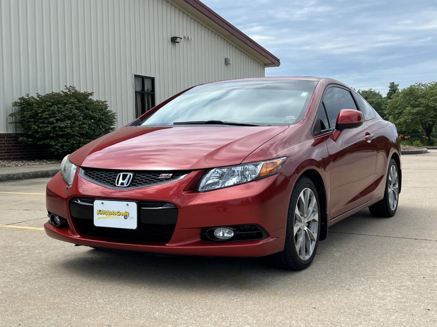 2012 ORANGE /Black Cloth Honda Civic Si Coupe 6-Speed MT (2HGFG4A54CH) with an 2.0L 4 Cyl. engine, 6-Speed Manual transmission, located at 506 S. Kingshighway, Cape Girardeau, MO, 63703, (573) 235-5000, 37.294994, -89.556206 - 2012 Honda Civic Si 134xxx miles Front Wheel Drive 2.4L 4 Cyl. 6-Speed Manual Sunroof Bluetooth Cruise Power Windows/Locks/Mirrors We have financing available and we accept trades! Fill out a credit application on our website or come by today! If you have any questions, give us a call at ( - Photo#3