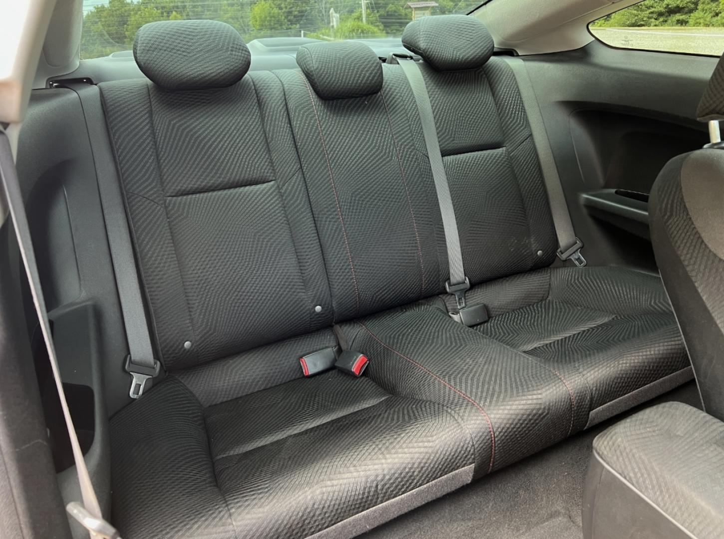 2012 ORANGE /Black Cloth Honda Civic Si Coupe 6-Speed MT (2HGFG4A54CH) with an 2.0L 4 Cyl. engine, 6-Speed Manual transmission, located at 506 S. Kingshighway, Cape Girardeau, MO, 63703, (573) 235-5000, 37.294994, -89.556206 - 2012 Honda Civic Si 134xxx miles Front Wheel Drive 2.4L 4 Cyl. 6-Speed Manual Sunroof Bluetooth Cruise Power Windows/Locks/Mirrors We have financing available and we accept trades! Fill out a credit application on our website or come by today! If you have any questions, give us a call at ( - Photo#14