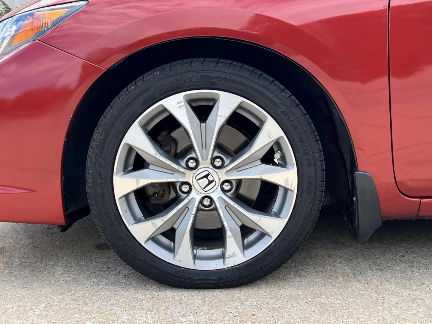 2012 ORANGE /Black Cloth Honda Civic Si Coupe 6-Speed MT (2HGFG4A54CH) with an 2.0L 4 Cyl. engine, 6-Speed Manual transmission, located at 506 S. Kingshighway, Cape Girardeau, MO, 63703, (573) 235-5000, 37.294994, -89.556206 - 2012 Honda Civic Si 134xxx miles Front Wheel Drive 2.4L 4 Cyl. 6-Speed Manual Sunroof Bluetooth Cruise Power Windows/Locks/Mirrors We have financing available and we accept trades! Fill out a credit application on our website or come by today! If you have any questions, give us a call at ( - Photo#30