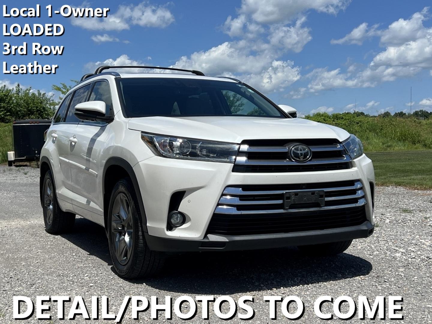 2017 WHITE /Gray Leather Toyota Highlander Limited AWD V6 (5TDDZRFH7HS) with an 3.5L V6 engine, Automatic transmission, located at 2990 Old Orchard Rd., Jackson, MO, 63755, 37.354214, -89.612106 - We have financing available and we accept trades! Fill out a credit application on our website or come by today! If you have any questions, give us a call at (573) 204-7777 or visit our website at firstautocredit.com. - Photo#0