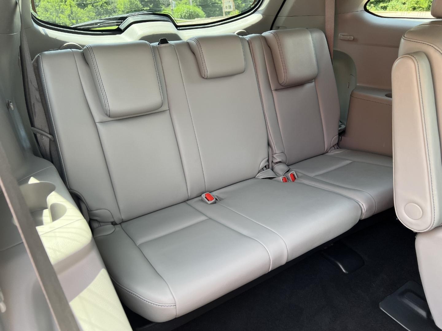 2017 WHITE /Gray Leather Toyota Highlander Limited AWD V6 (5TDDZRFH7HS) with an 3.5L V6 engine, Automatic transmission, located at 2990 Old Orchard Rd., Jackson, MO, 63755, 37.354214, -89.612106 - 2017 Toyota Highlander Limited 1-Owner 161xxx miles All Wheel Drive 3.5L V6 Automatic Leather 3rd Row Navigation Power/Heated/Cooled Seats Backup Camera Sunroof Bluetooth Cruise Power Windows/Locks/Mirrors We have financing available and we accept trades! Fill out a credit application - Photo#22
