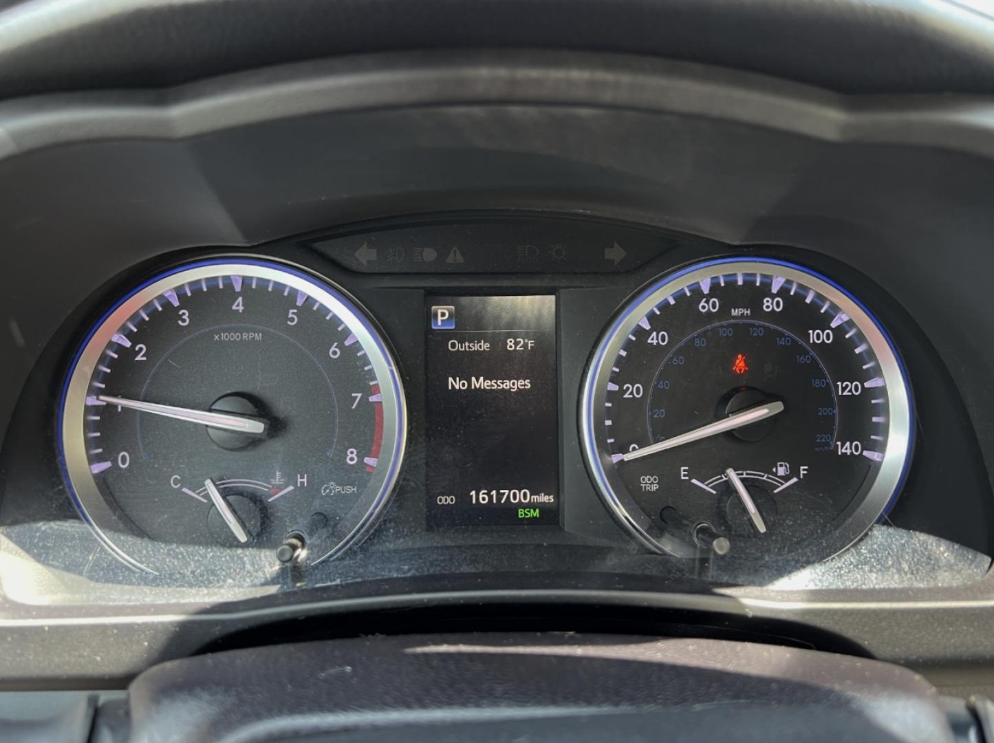 2017 WHITE /Gray Leather Toyota Highlander Limited AWD V6 (5TDDZRFH7HS) with an 3.5L V6 engine, Automatic transmission, located at 2990 Old Orchard Rd., Jackson, MO, 63755, 37.354214, -89.612106 - 2017 Toyota Highlander Limited 1-Owner 161xxx miles All Wheel Drive 3.5L V6 Automatic Leather 3rd Row Navigation Power/Heated/Cooled Seats Backup Camera Sunroof Bluetooth Cruise Power Windows/Locks/Mirrors We have financing available and we accept trades! Fill out a credit application - Photo#1