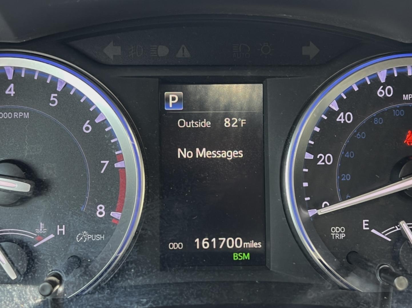 2017 WHITE /Gray Leather Toyota Highlander Limited AWD V6 (5TDDZRFH7HS) with an 3.5L V6 engine, Automatic transmission, located at 2990 Old Orchard Rd., Jackson, MO, 63755, 37.354214, -89.612106 - 2017 Toyota Highlander Limited 1-Owner 161xxx miles All Wheel Drive 3.5L V6 Automatic Leather 3rd Row Navigation Power/Heated/Cooled Seats Backup Camera Sunroof Bluetooth Cruise Power Windows/Locks/Mirrors We have financing available and we accept trades! Fill out a credit application - Photo#26