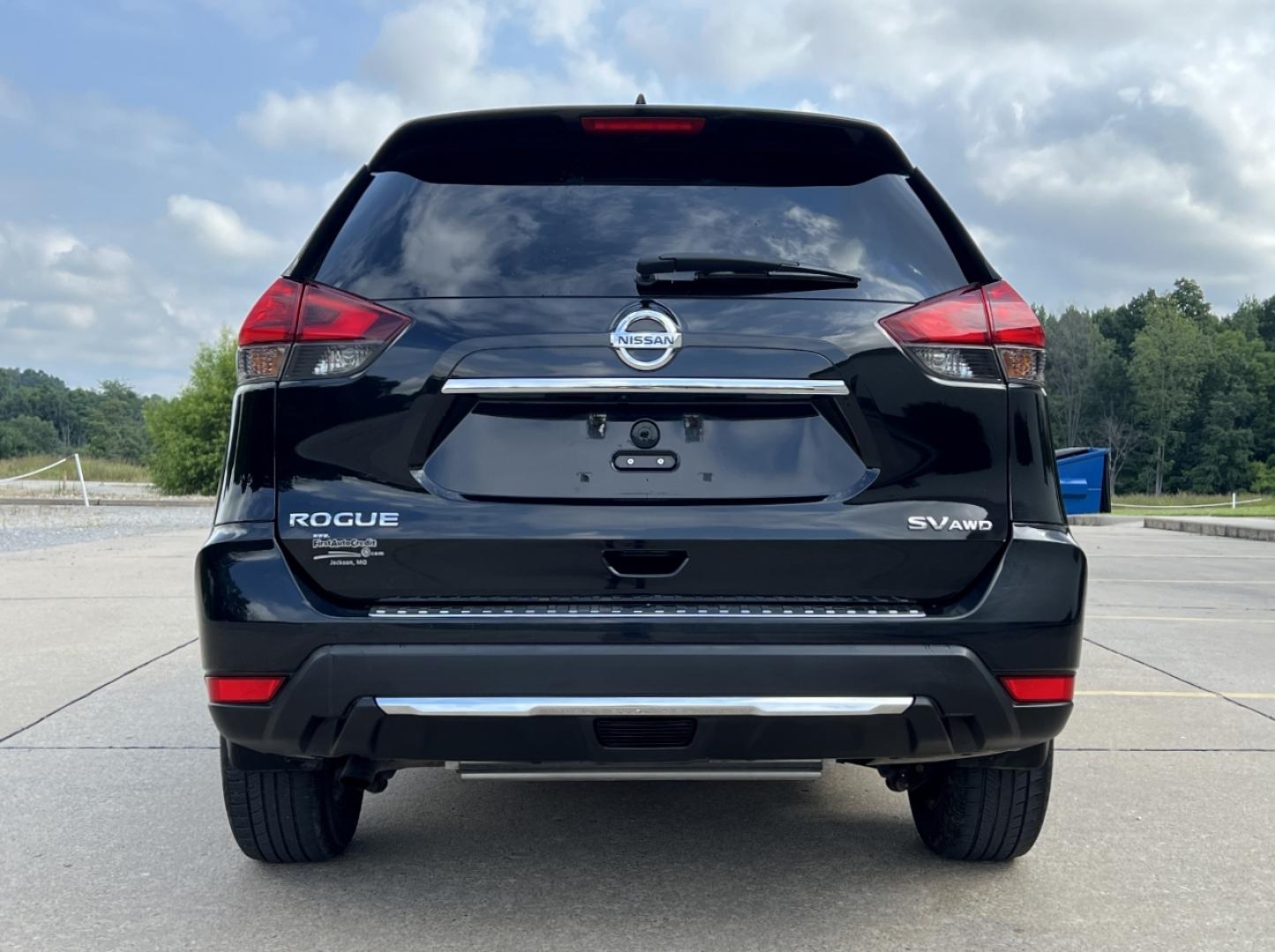 2017 BLACK /Black Cloth Nissan Rogue SV AWD (5N1AT2MV0HC) with an 2.5L 4 Cyl. engine, CVT transmission, located at 2990 Old Orchard Rd., Jackson, MO, 63755, 37.354214, -89.612106 - 2017 Nissan Rogue SV 110xxx miles All Wheel Drive 2.5L 4 Cyl. Automatic Backup Camera Power Driver Seat Heated Seats Remote Start Cruise Power Windows/Locks/Mirrors We have financing available and we accept trades! Fill out a credit application on our website or come by today! If you hav - Photo#12