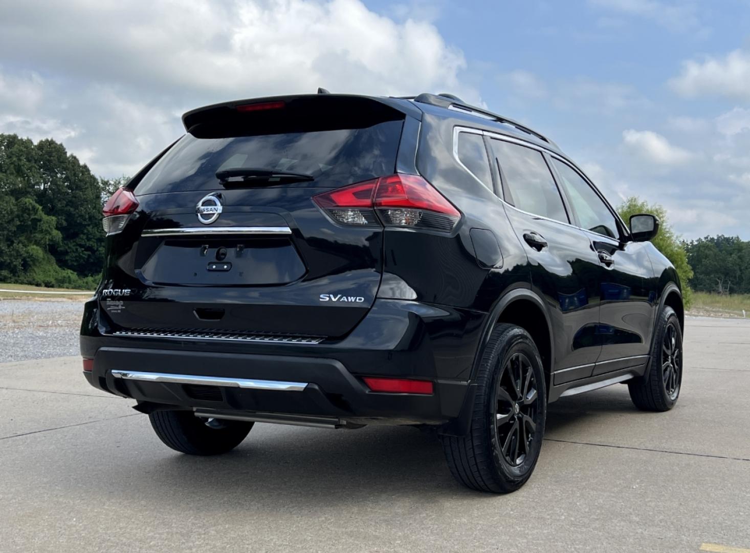 2017 BLACK /Black Cloth Nissan Rogue SV AWD (5N1AT2MV0HC) with an 2.5L 4 Cyl. engine, CVT transmission, located at 2990 Old Orchard Rd., Jackson, MO, 63755, 37.354214, -89.612106 - 2017 Nissan Rogue SV 110xxx miles All Wheel Drive 2.5L 4 Cyl. Automatic Backup Camera Power Driver Seat Heated Seats Remote Start Cruise Power Windows/Locks/Mirrors We have financing available and we accept trades! Fill out a credit application on our website or come by today! If you hav - Photo#10