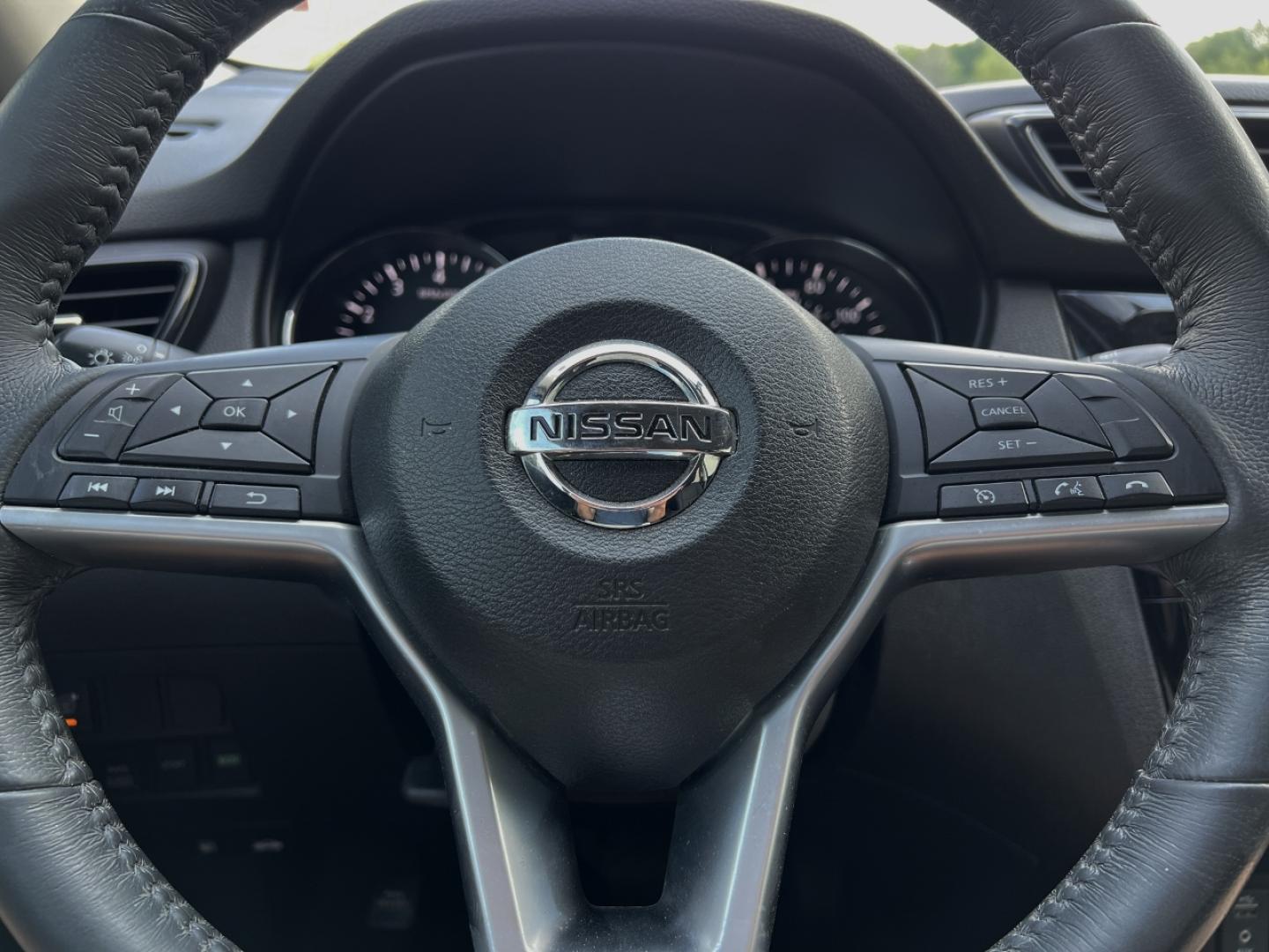 2017 BLACK /Black Cloth Nissan Rogue SV AWD (5N1AT2MV0HC) with an 2.5L 4 Cyl. engine, CVT transmission, located at 2990 Old Orchard Rd., Jackson, MO, 63755, 37.354214, -89.612106 - 2017 Nissan Rogue SV 110xxx miles All Wheel Drive 2.5L 4 Cyl. Automatic Backup Camera Power Driver Seat Heated Seats Remote Start Cruise Power Windows/Locks/Mirrors We have financing available and we accept trades! Fill out a credit application on our website or come by today! If you hav - Photo#23