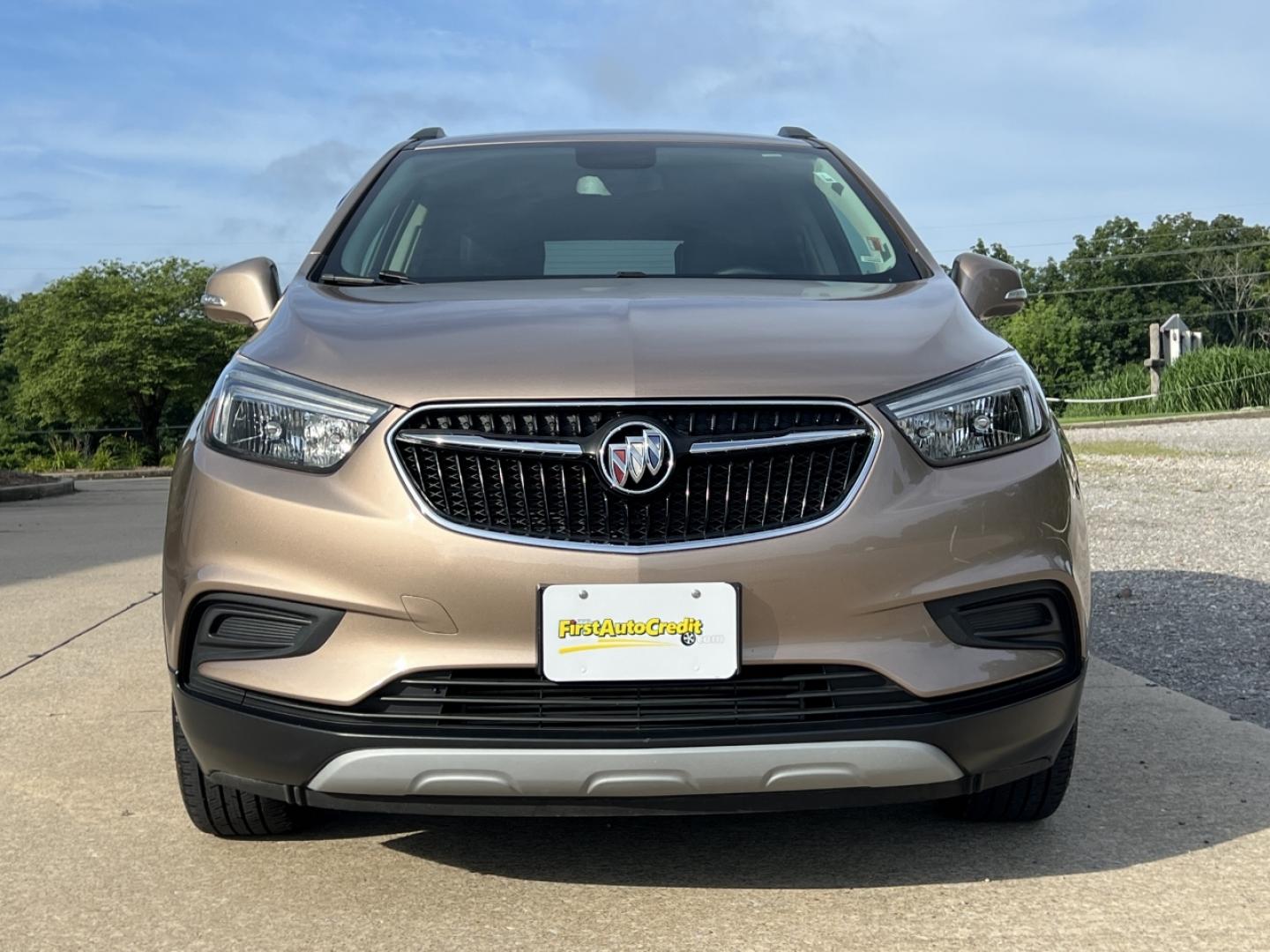 2019 GOLD /Black Leather/Cloth Buick Encore Preferred FWD (KL4CJASB8KB) with an 1.4L 4 Cyl. TURBO engine, Automatic transmission, located at 2990 Old Orchard Rd., Jackson, MO, 63755, 37.354214, -89.612106 - 2019 Buick Encore Preferred 1-Owner Only 57xxx miles Front Wheel Drive 1.4L 4 Cyl. Automatic Backup Camera Power Driver Seat Bluetooth Remote Start Cruise Power Windows/Locks/Mirrors We have financing available and we accept trades! Fill out a credit application on our website or come by - Photo#11