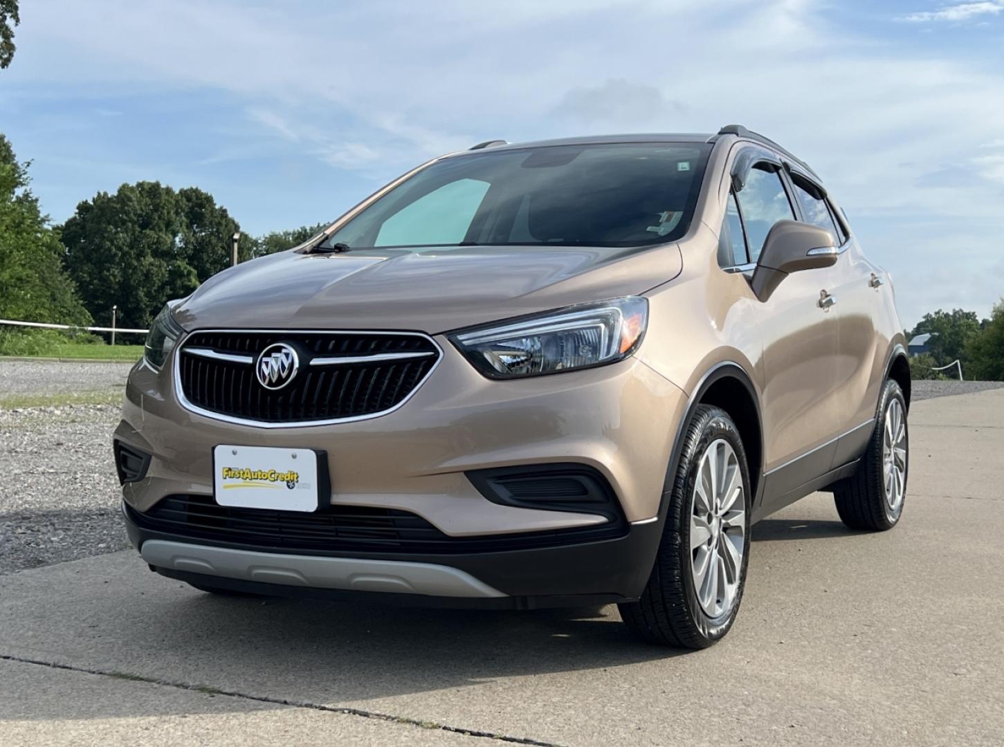 2019 GOLD /Black Leather/Cloth Buick Encore Preferred FWD (KL4CJASB8KB) with an 1.4L 4 Cyl. TURBO engine, Automatic transmission, located at 2990 Old Orchard Rd., Jackson, MO, 63755, 37.354214, -89.612106 - 2019 Buick Encore Preferred 1-Owner Only 57xxx miles Front Wheel Drive 1.4L 4 Cyl. Automatic Backup Camera Power Driver Seat Bluetooth Remote Start Cruise Power Windows/Locks/Mirrors We have financing available and we accept trades! Fill out a credit application on our website or come by - Photo#5