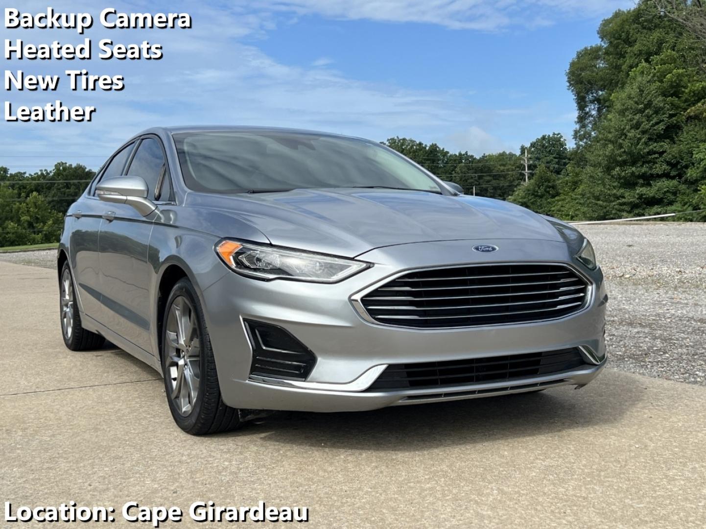 2020 SILVER /Black Leather Ford Fusion SEL (3FA6P0CD1LR) with an 1.5L 4 Cyl. engine, Automatic transmission, located at 506 S. Kingshighway, Cape Girardeau, MO, 63703, (573) 235-5000, 37.294994, -89.556206 - 2020 Ford Fusion SEL 109xxx miles Front Wheel Drive 1.5L 4 Cyl. Automatic Leather Backup Camera Power/Heated Seats Bluetooth Remote Start Cruise Power Windows/Locks/Mirrors We have financing available and we accept trades! Fill out a credit application on our website or come by today! I - Photo#0