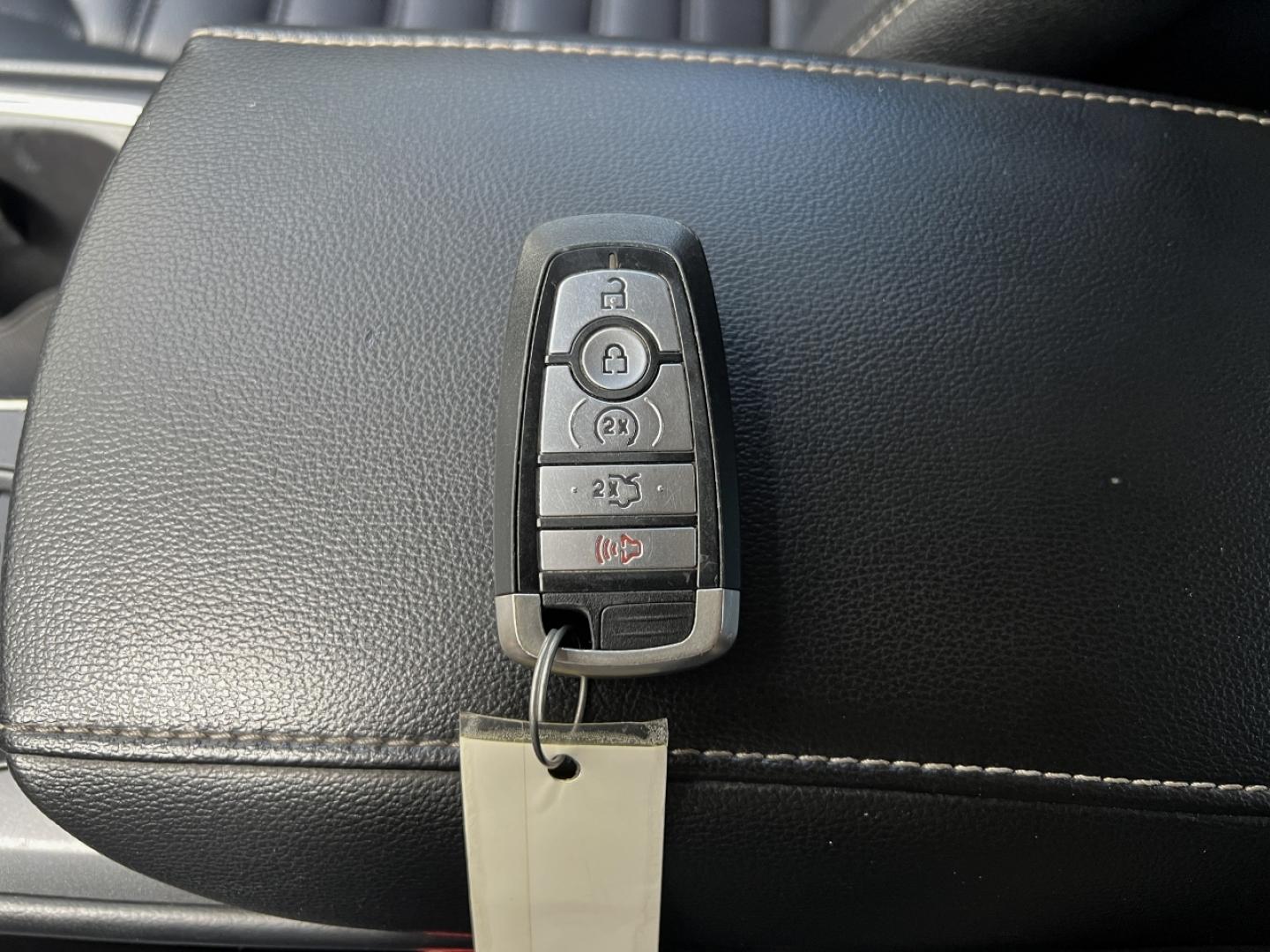 2020 SILVER /Black Leather Ford Fusion SEL (3FA6P0CD1LR) with an 1.5L 4 Cyl. engine, Automatic transmission, located at 506 S. Kingshighway, Cape Girardeau, MO, 63703, (573) 235-5000, 37.294994, -89.556206 - 2020 Ford Fusion SEL 109xxx miles Front Wheel Drive 1.5L 4 Cyl. Automatic Leather Backup Camera Power/Heated Seats Bluetooth Remote Start Cruise Power Windows/Locks/Mirrors We have financing available and we accept trades! Fill out a credit application on our website or come by today! I - Photo#5
