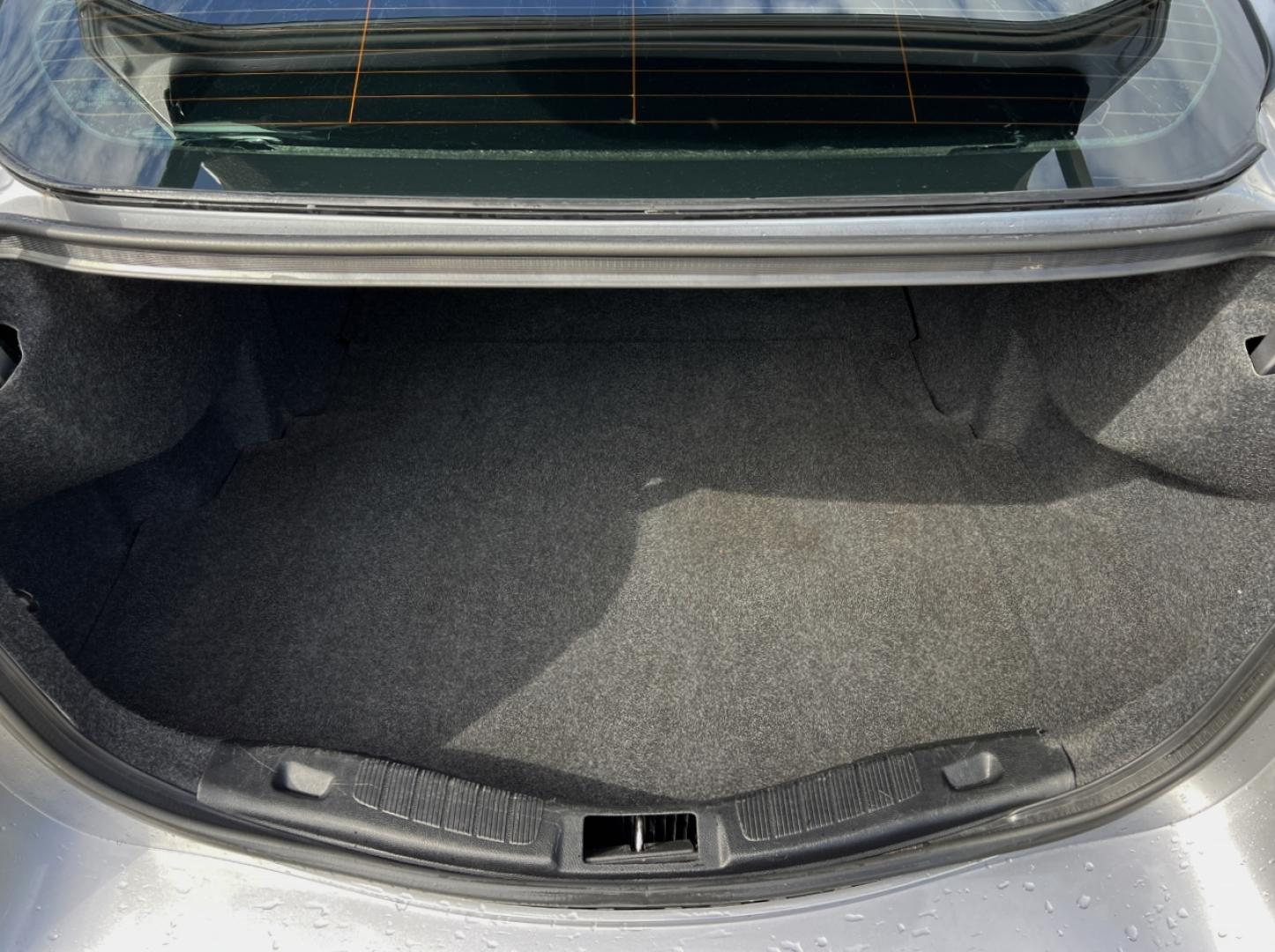2020 SILVER /Black Leather Ford Fusion SEL (3FA6P0CD1LR) with an 1.5L 4 Cyl. engine, Automatic transmission, located at 506 S. Kingshighway, Cape Girardeau, MO, 63703, (573) 235-5000, 37.294994, -89.556206 - 2020 Ford Fusion SEL 109xxx miles Front Wheel Drive 1.5L 4 Cyl. Automatic Leather Backup Camera Power/Heated Seats Bluetooth Remote Start Cruise Power Windows/Locks/Mirrors We have financing available and we accept trades! Fill out a credit application on our website or come by today! I - Photo#20
