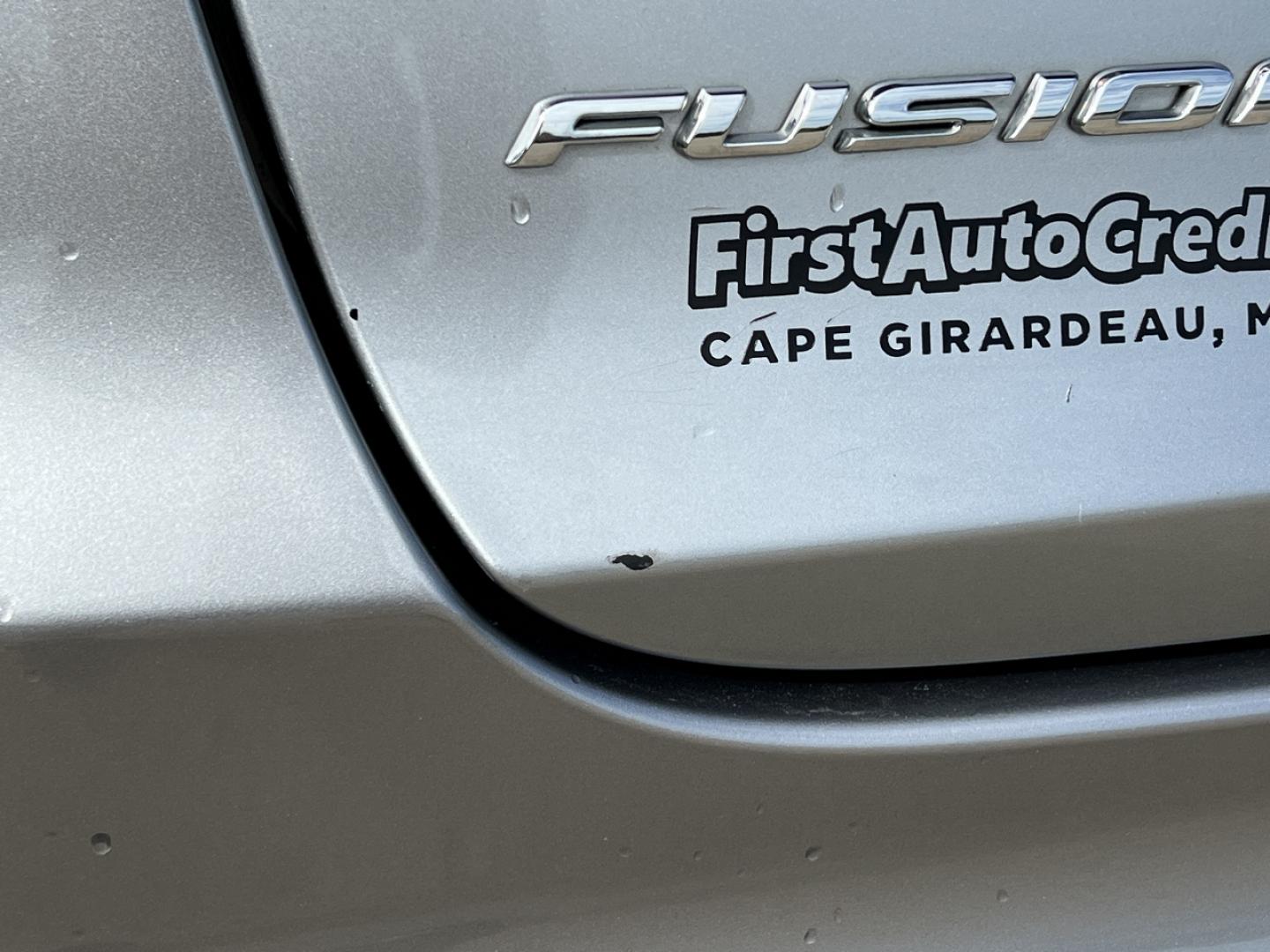 2020 SILVER /Black Leather Ford Fusion SEL (3FA6P0CD1LR) with an 1.5L 4 Cyl. engine, Automatic transmission, located at 506 S. Kingshighway, Cape Girardeau, MO, 63703, (573) 235-5000, 37.294994, -89.556206 - 2020 Ford Fusion SEL 109xxx miles Front Wheel Drive 1.5L 4 Cyl. Automatic Leather Backup Camera Power/Heated Seats Bluetooth Remote Start Cruise Power Windows/Locks/Mirrors We have financing available and we accept trades! Fill out a credit application on our website or come by today! I - Photo#42
