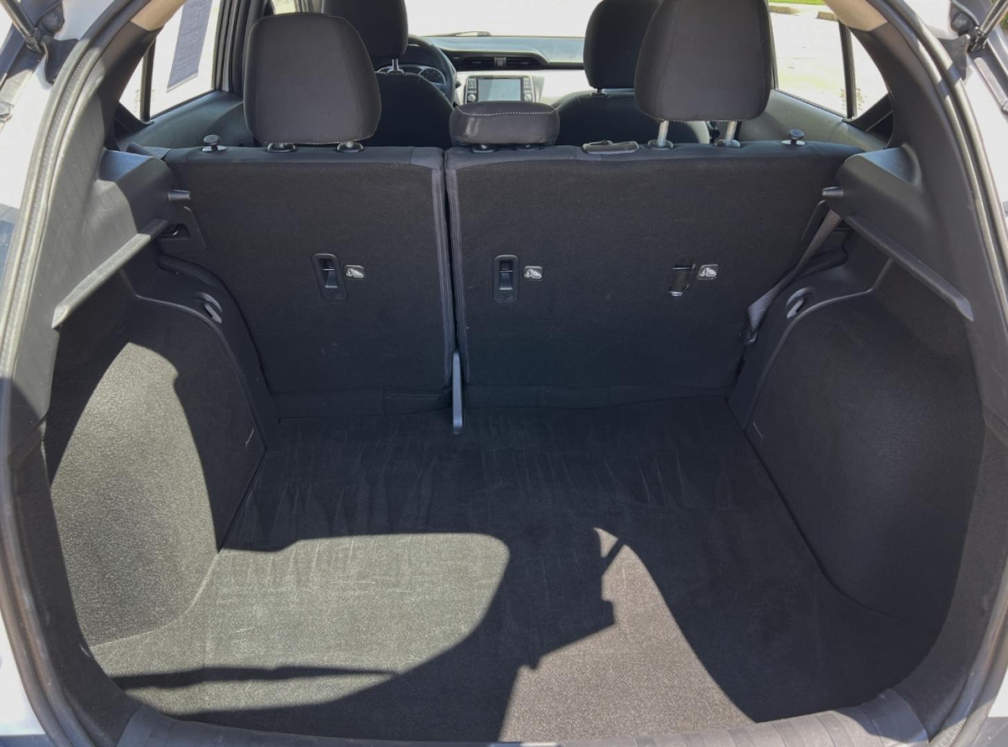 2020 WHITE /Black Cloth Nissan Kicks S (3N1CP5BV3LL) with an 1.6L 4 Cyl. engine, CVT transmission, located at 506 S. Kingshighway, Cape Girardeau, MO, 63703, (573) 235-5000, 37.294994, -89.556206 - 2020 Nissan Kicks S 1-Owner 117xxx miles Front Wheel Drive 1.6L 4 Cyl. Automatic Backup Camera Bluetooth Cruise Power Windows/Locks/Mirrors We have financing available and we accept trades! Fill out a credit application on our website or come by today! If you have any questions, give us a - Photo#17