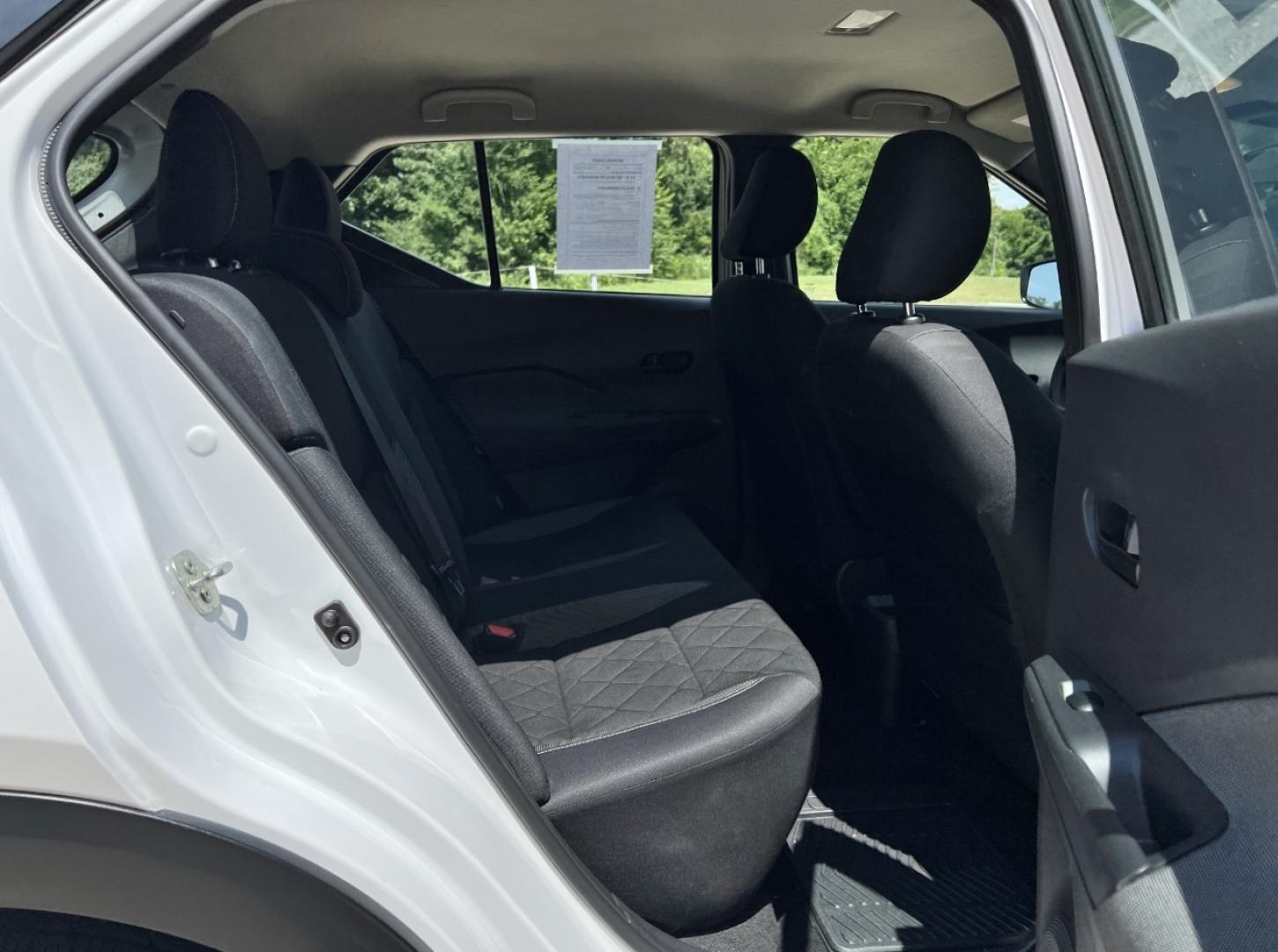2020 WHITE /Black Cloth Nissan Kicks S (3N1CP5BV3LL) with an 1.6L 4 Cyl. engine, CVT transmission, located at 506 S. Kingshighway, Cape Girardeau, MO, 63703, (573) 235-5000, 37.294994, -89.556206 - 2020 Nissan Kicks S 1-Owner 117xxx miles Front Wheel Drive 1.6L 4 Cyl. Automatic Backup Camera Bluetooth Cruise Power Windows/Locks/Mirrors We have financing available and we accept trades! Fill out a credit application on our website or come by today! If you have any questions, give us a - Photo#15