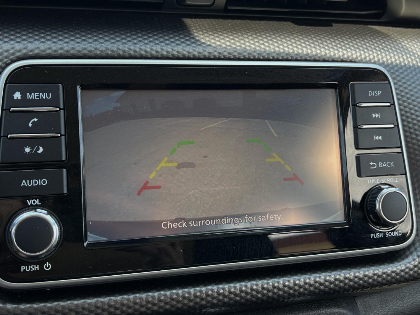 2020 WHITE /Black Cloth Nissan Kicks S (3N1CP5BV3LL) with an 1.6L 4 Cyl. engine, CVT transmission, located at 506 S. Kingshighway, Cape Girardeau, MO, 63703, (573) 235-5000, 37.294994, -89.556206 - 2020 Nissan Kicks S 1-Owner 117xxx miles Front Wheel Drive 1.6L 4 Cyl. Automatic Backup Camera Bluetooth Cruise Power Windows/Locks/Mirrors We have financing available and we accept trades! Fill out a credit application on our website or come by today! If you have any questions, give us a - Photo#2