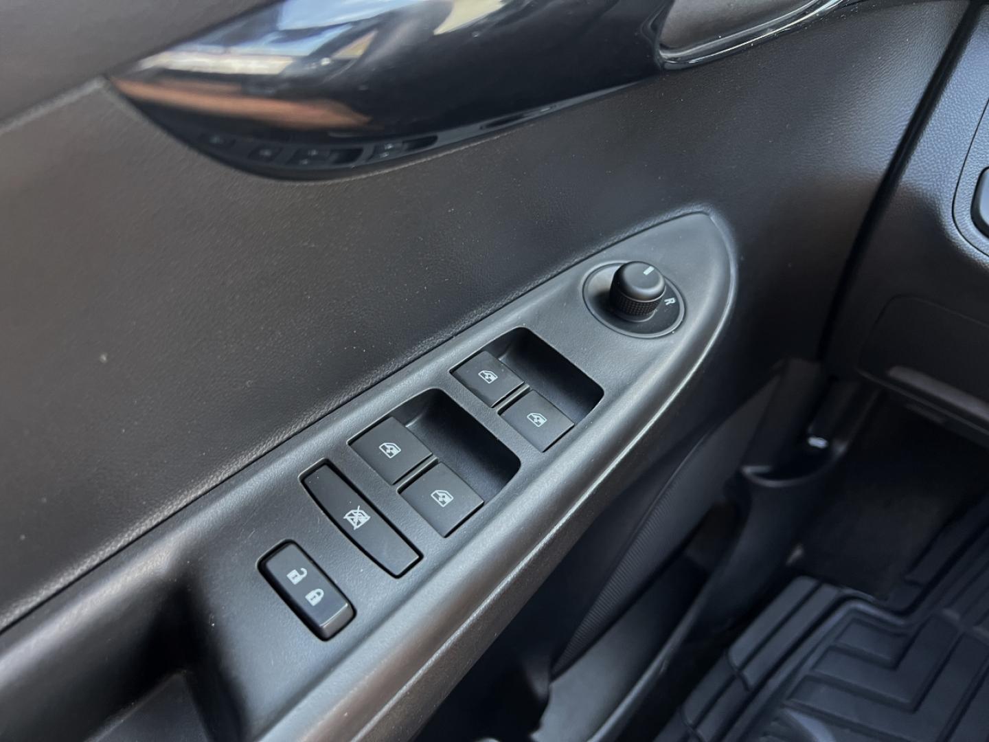 2022 BLUE /Black Cloth Chevrolet Spark 1LT CVT (KL8CD6SA0NC) with an 1.4L 4 Cyl. engine, CVT transmission, located at 2990 Old Orchard Rd., Jackson, MO, 63755, 37.354214, -89.612106 - 2022 Chevrolet Spark LT Local 1-Owner 53xxx miles Front Wheel Drive 1.4L 4 Cyl. Automatic Backup Camera Bluetooth Cruise Power Windows/Locks/Mirrors We have financing available and we accept trades! Fill out a credit application on our website or come by today! If you have any questions, - Photo#26