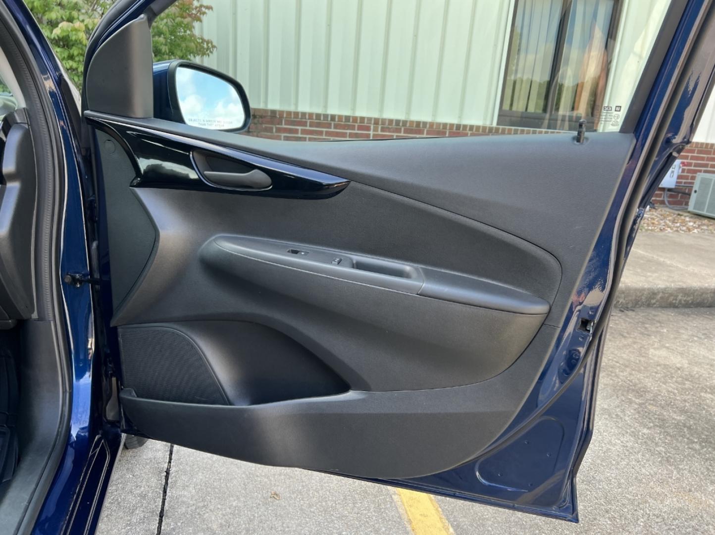 2022 BLUE /Black Cloth Chevrolet Spark 1LT CVT (KL8CD6SA0NC) with an 1.4L 4 Cyl. engine, CVT transmission, located at 2990 Old Orchard Rd., Jackson, MO, 63755, 37.354214, -89.612106 - 2022 Chevrolet Spark LT Local 1-Owner 53xxx miles Front Wheel Drive 1.4L 4 Cyl. Automatic Backup Camera Bluetooth Cruise Power Windows/Locks/Mirrors We have financing available and we accept trades! Fill out a credit application on our website or come by today! If you have any questions, - Photo#12