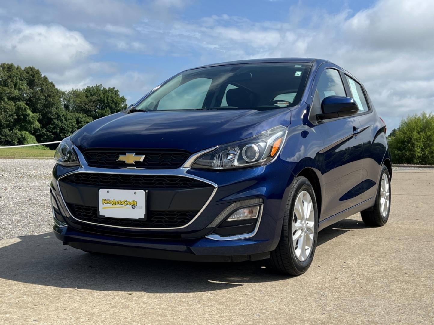 2022 BLUE /Black Cloth Chevrolet Spark 1LT CVT (KL8CD6SA0NC) with an 1.4L 4 Cyl. engine, CVT transmission, located at 2990 Old Orchard Rd., Jackson, MO, 63755, 37.354214, -89.612106 - 2022 Chevrolet Spark LT Local 1-Owner 53xxx miles Front Wheel Drive 1.4L 4 Cyl. Automatic Backup Camera Bluetooth Cruise Power Windows/Locks/Mirrors We have financing available and we accept trades! Fill out a credit application on our website or come by today! If you have any questions, - Photo#3