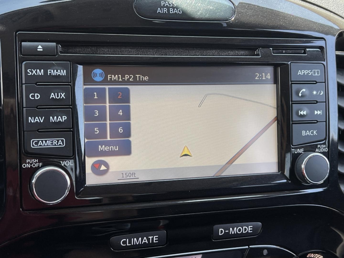 2016 GRAY /Black Leather Nissan Juke SL FWD (JN8AF5MR3GT) with an 1.6L 4 Cyl. Turbo engine, CVT transmission, located at 506 S. Kingshighway, Cape Girardeau, MO, 63703, (573) 235-5000, 37.294991, -89.553635 - 2016 Nissan Juke SL 107xxx miles Front Wheel Drive 1.6L 4 Cyl. Automatic Leather Navigation Backup Camera Sunroof Bluetooth Cruise Power Windows/Locks/Mirrors We have financing available and we accept trades! Fill out a credit application on our website or come by today! If you have any - Photo#2
