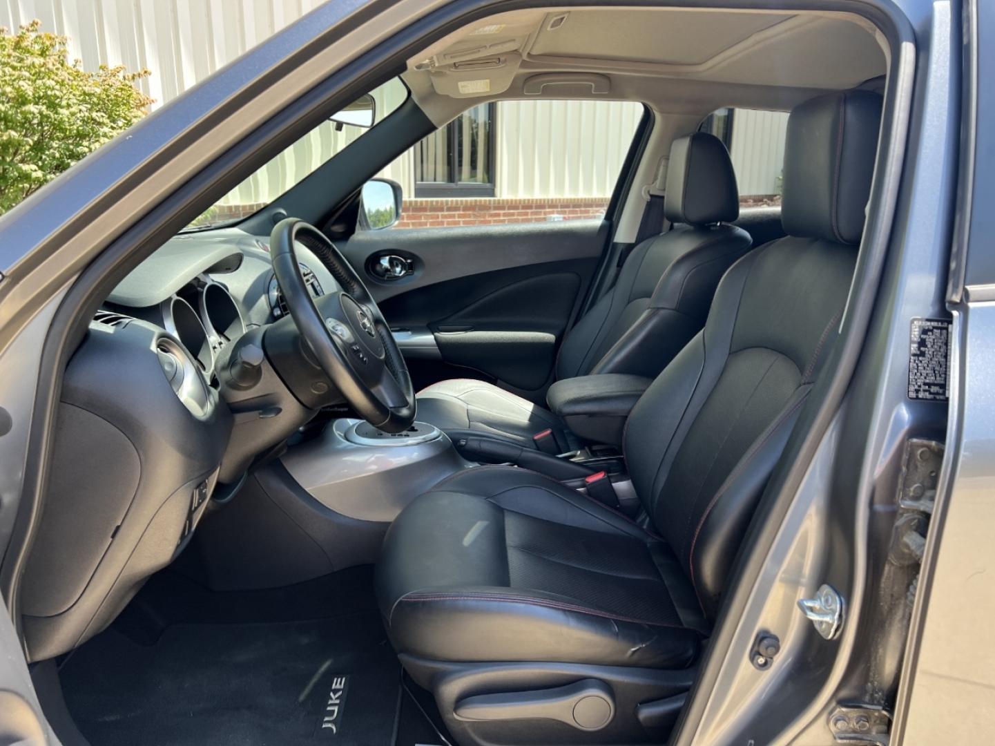 2016 GRAY /Black Leather Nissan Juke SL FWD (JN8AF5MR3GT) with an 1.6L 4 Cyl. Turbo engine, CVT transmission, located at 506 S. Kingshighway, Cape Girardeau, MO, 63703, (573) 235-5000, 37.294991, -89.553635 - 2016 Nissan Juke SL 107xxx miles Front Wheel Drive 1.6L 4 Cyl. Automatic Leather Navigation Backup Camera Sunroof Bluetooth Cruise Power Windows/Locks/Mirrors We have financing available and we accept trades! Fill out a credit application on our website or come by today! If you have any - Photo#13