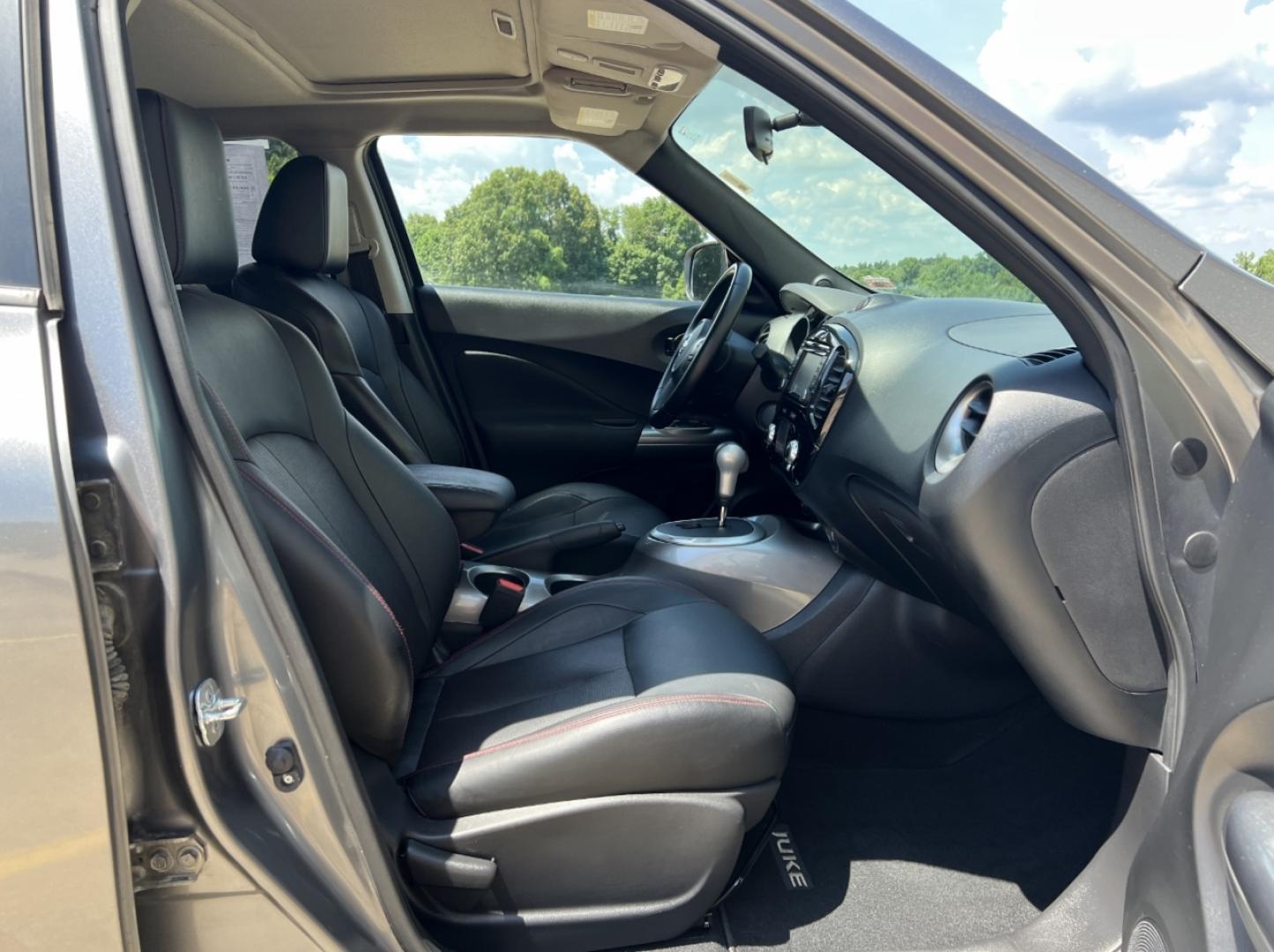 2016 GRAY /Black Leather Nissan Juke SL FWD (JN8AF5MR3GT) with an 1.6L 4 Cyl. Turbo engine, CVT transmission, located at 506 S. Kingshighway, Cape Girardeau, MO, 63703, (573) 235-5000, 37.294991, -89.553635 - 2016 Nissan Juke SL 107xxx miles Front Wheel Drive 1.6L 4 Cyl. Automatic Leather Navigation Backup Camera Sunroof Bluetooth Cruise Power Windows/Locks/Mirrors We have financing available and we accept trades! Fill out a credit application on our website or come by today! If you have any - Photo#15
