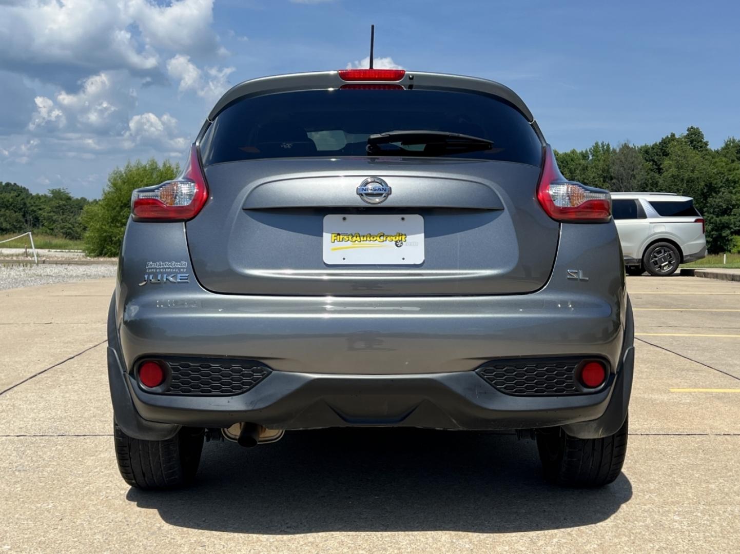 2016 GRAY /Black Leather Nissan Juke SL FWD (JN8AF5MR3GT) with an 1.6L 4 Cyl. Turbo engine, CVT transmission, located at 506 S. Kingshighway, Cape Girardeau, MO, 63703, (573) 235-5000, 37.294991, -89.553635 - 2016 Nissan Juke SL 107xxx miles Front Wheel Drive 1.6L 4 Cyl. Automatic Leather Navigation Backup Camera Sunroof Bluetooth Cruise Power Windows/Locks/Mirrors We have financing available and we accept trades! Fill out a credit application on our website or come by today! If you have any - Photo#10