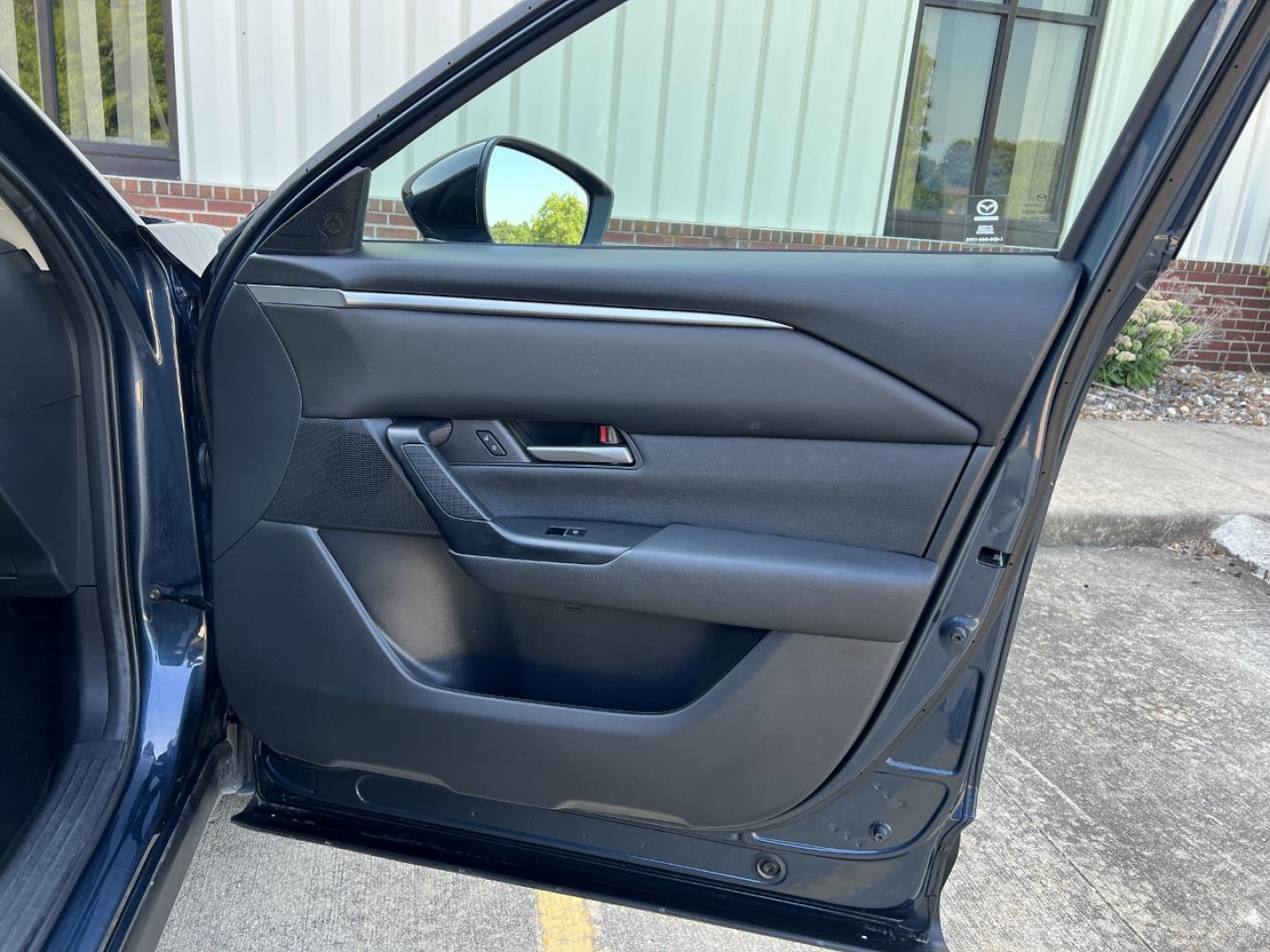 2023 BLUE /Black Mazda CX-50 2.5 S Select (7MMVABAM6PN) with an 2.5L 4 Cyl. engine, Automatic transmission, located at 2990 Old Orchard Rd., Jackson, MO, 63755, 37.354214, -89.612106 - 2023 Mazda CX-50 2.5 S Select Local 1-Owner 54xxx miles All Wheel Drive 2.5L 4 Cyl. Automatic Backup Camera Bluetooth Cruise Power Windows/Locks/Mirrors We have financing available and we accept trades! Fill out a credit application on our website or come by today! If you have any questio - Photo#12