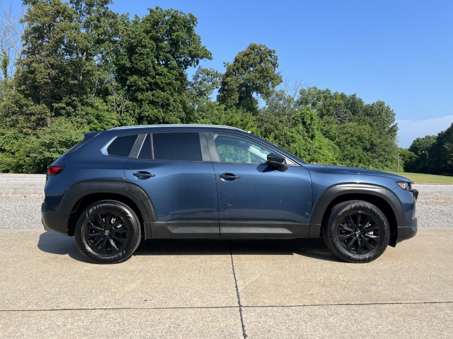 2023 BLUE /Black Mazda CX-50 2.5 S Select (7MMVABAM6PN) with an 2.5L 4 Cyl. engine, Automatic transmission, located at 2990 Old Orchard Rd., Jackson, MO, 63755, 37.354214, -89.612106 - 2023 Mazda CX-50 2.5 S Select Local 1-Owner 54xxx miles All Wheel Drive 2.5L 4 Cyl. Automatic Backup Camera Bluetooth Cruise Power Windows/Locks/Mirrors We have financing available and we accept trades! Fill out a credit application on our website or come by today! If you have any questio - Photo#5