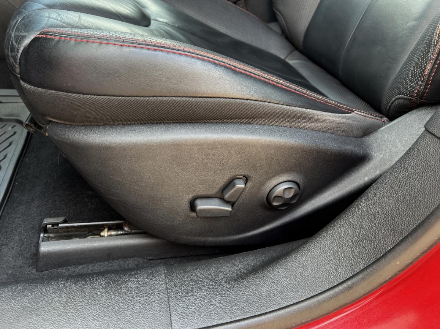 2014 RED /Black Leather Dodge Dart GT (1C3CDFEB5ED) with an 2.4L 4 Cyl. engine, Automatic transmission, located at 506 S. Kingshighway, Cape Girardeau, MO, 63703, (573) 235-5000, 37.294991, -89.553635 - 2014 Dodge Dart GT 114xxx miles Front Wheel Drive 2.4L 4 Cyl. Automatic Leather Backup Camera Power Driver Seat Heated Seats Heated Steering Wheel Sunroof Bluetooth Remote Start Cruise Power Windows/Locks/Mirrors We have financing available and we accept trades! Fill out a credit appl - Photo#5