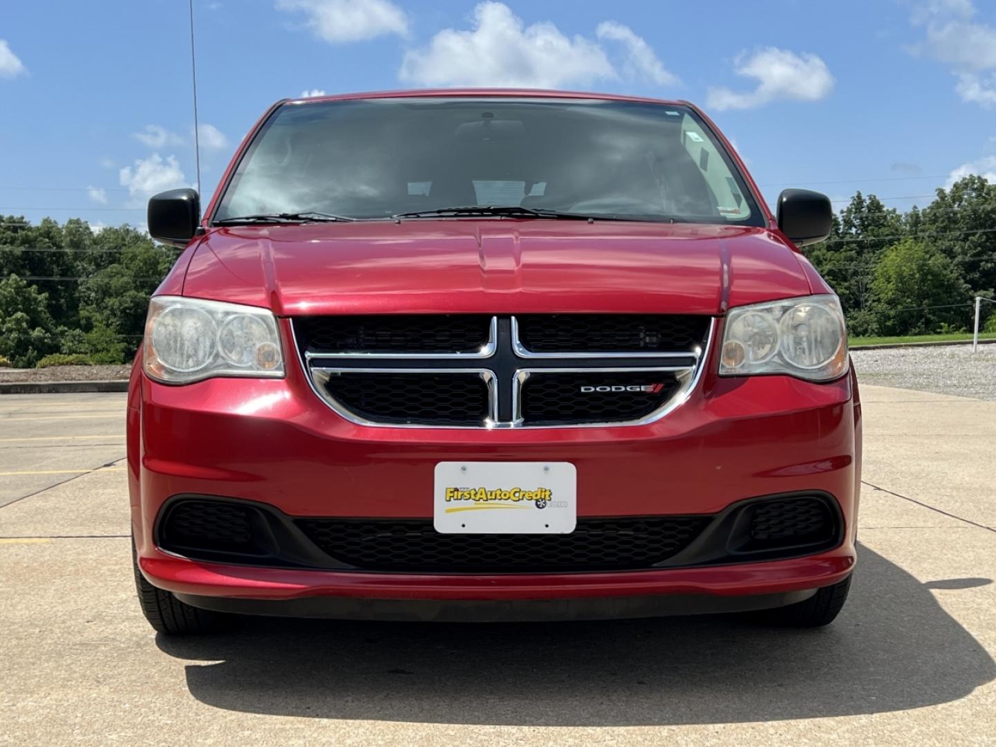2014 RED /Black Cloth Dodge Grand Caravan SE (2C4RDGBG2ER) with an 3.6L V6 engine, Automatic transmission, located at 2990 Old Orchard Rd., Jackson, MO, 63755, 37.354214, -89.612106 - 2014 Dodge Grand Caravan SE 163xxx miles Front Wheel Drive 3.6L V6 Automatic 3rd Row Cruise Power Windows/Locks/Mirrors We have financing available and we accept trades! Fill out a credit application on our website or come by today! If you have any questions, give us a call at (573) 204-777 - Photo#8