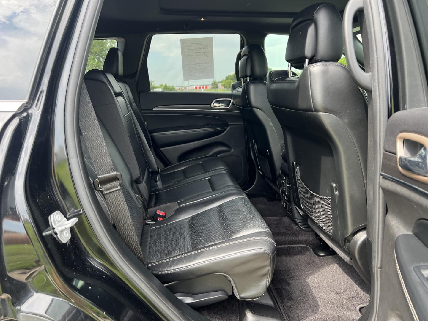 2017 BLACK /Black Leather Jeep Grand Cherokee Limited 2WD (1C4RJEBG6HC) with an 3.6L V6 engine, Automatic transmission, located at 506 S. Kingshighway, Cape Girardeau, MO, 63703, (573) 235-5000, 37.294991, -89.553635 - 2017 Jeep Grand Cherokee Limited 152xxx miles Rear Wheel Drive 3.6L V6 Automatic Leather Navigation Power/Heated/Cooled Seats Heated Rear Seats Heated Steering Wheel Backup Camera Sunroof Bluetooth Remote Start Cruise Power Windows/Locks/Mirrors We have financing available and we acc - Photo#21