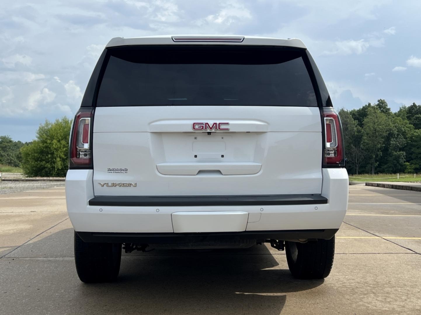 2016 WHITE /Tan Leather GMC Yukon SLT 2WD (1GKS1BKC4GR) with an 5.3L V8 engine, Automatic transmission, located at 506 S. Kingshighway, Cape Girardeau, MO, 63703, (573) 235-5000, 37.294991, -89.553635 - 2016 GMC Yukon SLT 151xxx miles Rear Wheel Drive 5.3L V8 Automatic Leather 3rd Row Navigation Rear Entertainment Power/Heated/Cooled Seats Heated Rear Seats Backup Camera Sunroof Bluetooth Remote Start Cruise Power Windows/Locks/Mirrors We have financing available and we accept trad - Photo#15