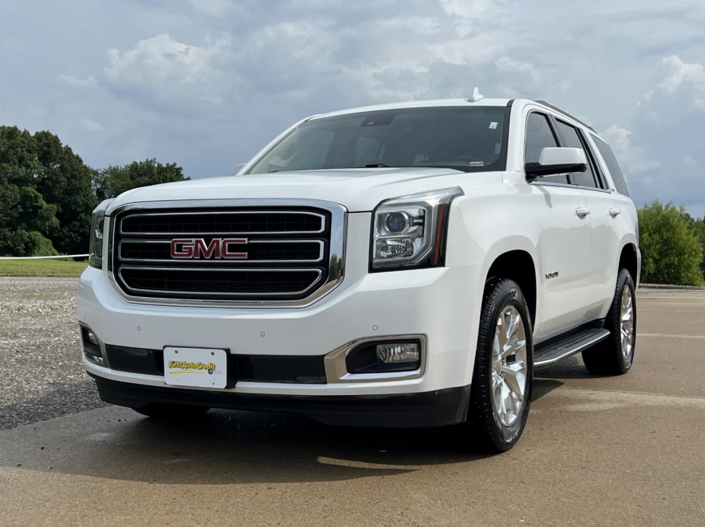 2016 WHITE /Tan Leather GMC Yukon SLT 2WD (1GKS1BKC4GR) with an 5.3L V8 engine, Automatic transmission, located at 506 S. Kingshighway, Cape Girardeau, MO, 63703, (573) 235-5000, 37.294991, -89.553635 - 2016 GMC Yukon SLT 151xxx miles Rear Wheel Drive 5.3L V8 Automatic Leather 3rd Row Navigation Rear Entertainment Power/Heated/Cooled Seats Heated Rear Seats Backup Camera Sunroof Bluetooth Remote Start Cruise Power Windows/Locks/Mirrors We have financing available and we accept trad - Photo#10