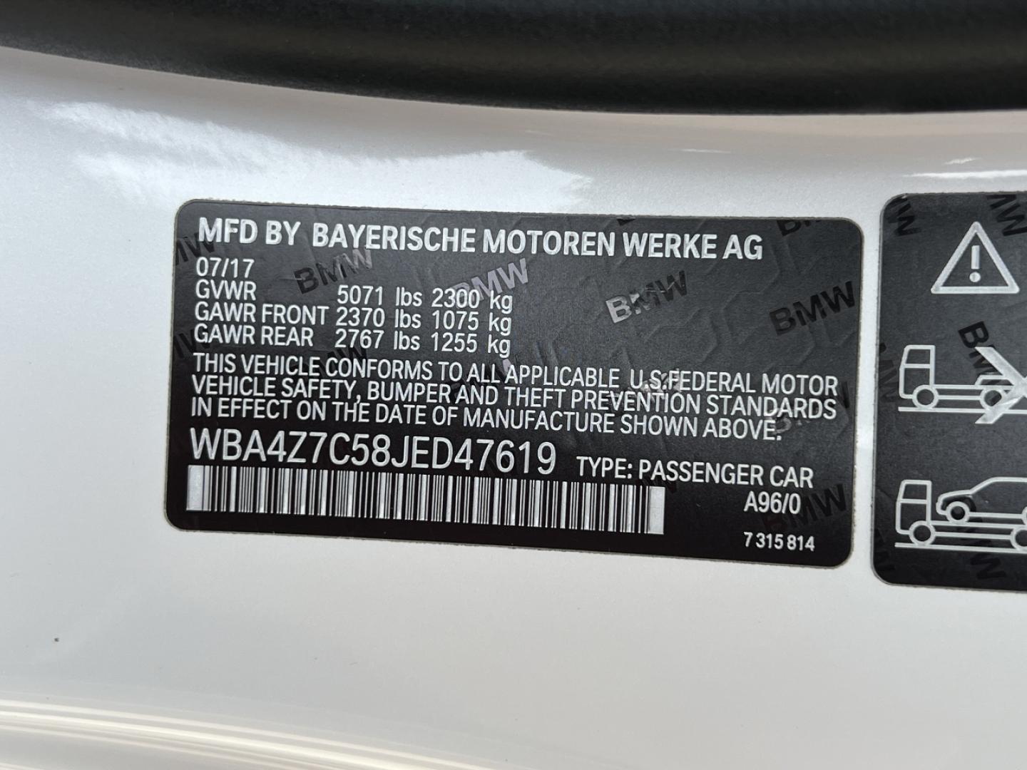 2018 WHITE /Blue Leather BMW 4-Series 440i convertible (WBA4Z7C58JE) with an 3.0L V6 DOHC 24V engine, Automatic transmission, located at 2990 Old Orchard Rd., Jackson, MO, 63755, 37.354214, -89.612106 - 2018 BMW 440i Only 45xxx miles All Wheel Drive 3.0L I6 Automatic Leather Navigation Power/Heated Seats Backup Camera Bluetooth Cruise Power Windows/Locks/Mirrors We have financing available and we accept trades! Fill out a credit application on our website or come by today! If you have - Photo#45