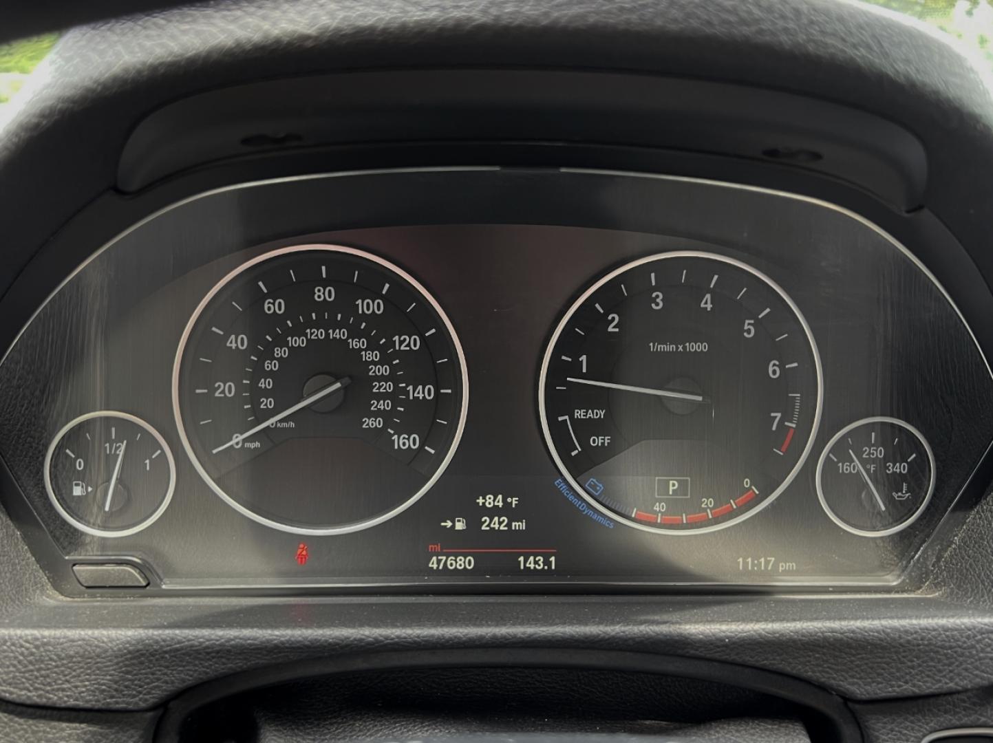 2018 WHITE /Blue Leather BMW 4-Series 440i convertible (WBA4Z7C58JE) with an 3.0L V6 DOHC 24V engine, Automatic transmission, located at 2990 Old Orchard Rd., Jackson, MO, 63755, 37.354214, -89.612106 - 2018 BMW 440i Only 45xxx miles All Wheel Drive 3.0L I6 Automatic Leather Navigation Power/Heated Seats Backup Camera Bluetooth Cruise Power Windows/Locks/Mirrors We have financing available and we accept trades! Fill out a credit application on our website or come by today! If you have - Photo#1