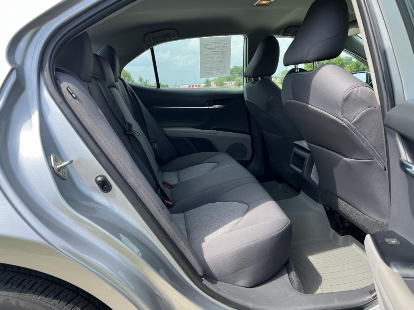 2020 SILVER /Gray Cloth Toyota Camry LE (4T1C11AK0LU) with an 2.5L 4 Cyl. engine, Automatic transmission, located at 506 S. Kingshighway, Cape Girardeau, MO, 63703, (573) 235-5000, 37.294991, -89.553635 - 2020 Toyota Camry LE 1-Owner Only 21xxx miles Front Wheel Drive 2.5L 4 Cyl. Automatic Backup Camera Power Driver Seat Bluetooth Cruise Power Windows/Locks/Mirrors We have financing available and we accept trades! Fill out a credit application on our website or come by today! If you have - Photo#15
