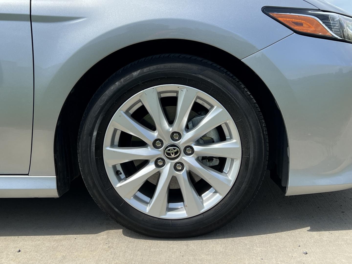 2020 SILVER /Gray Cloth Toyota Camry LE (4T1C11AK0LU) with an 2.5L 4 Cyl. engine, Automatic transmission, located at 506 S. Kingshighway, Cape Girardeau, MO, 63703, (573) 235-5000, 37.294991, -89.553635 - 2020 Toyota Camry LE 1-Owner Only 21xxx miles Front Wheel Drive 2.5L 4 Cyl. Automatic Backup Camera Power Driver Seat Bluetooth Cruise Power Windows/Locks/Mirrors We have financing available and we accept trades! Fill out a credit application on our website or come by today! If you have - Photo#33