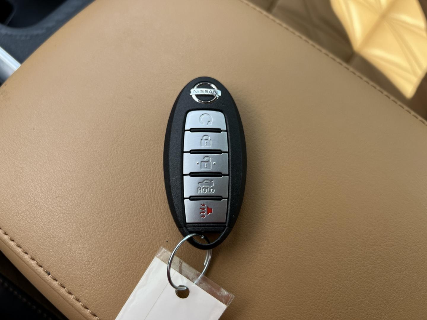 2023 WHITE /Tan Leather Nissan Sentra SV (3N1AB8CV9PY) with an 1.8L 4 Cyl. engine, CVT transmission, located at 506 S. Kingshighway, Cape Girardeau, MO, 63703, (573) 235-5000, 37.294991, -89.553635 - 2023 Nissan Sentra SV 1-Owner 50xxx miles Front Wheel Drive 2.0L 4 Cyl. Automatic Leather Backup Camera Power Driver Seat Heated Seats Heated Steering Wheel Sunroof Bluetooth Remote Start Cruise Power Windows/Locks/Mirrors We have financing available and we accept trades! Fill out a - Photo#6