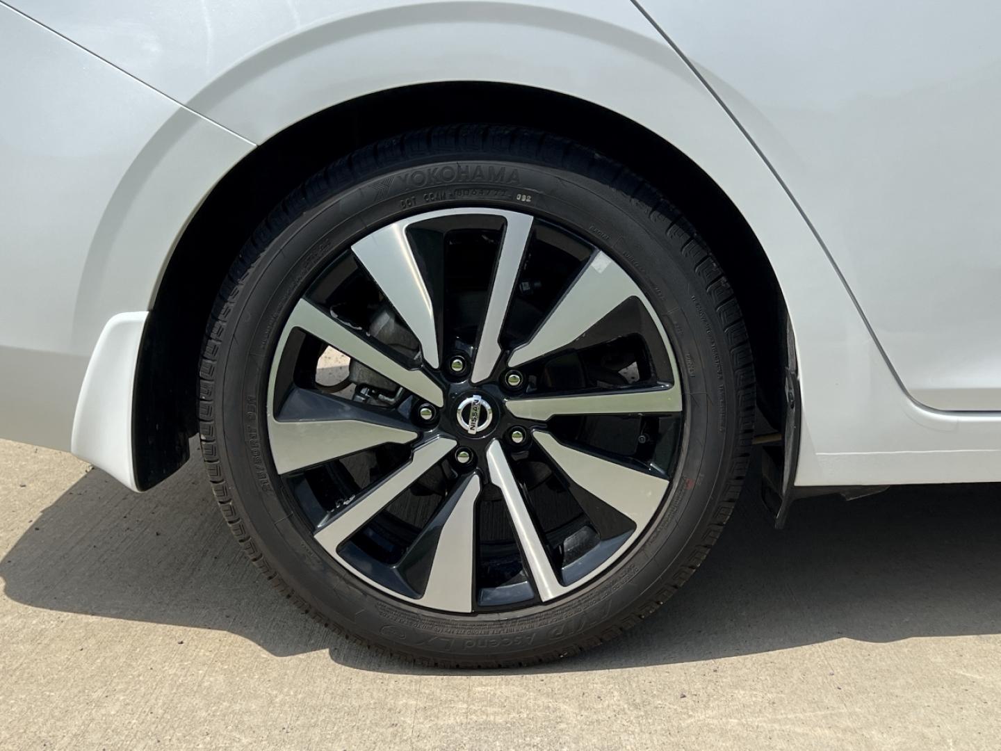 2023 WHITE /Tan Leather Nissan Sentra SV (3N1AB8CV9PY) with an 1.8L 4 Cyl. engine, CVT transmission, located at 506 S. Kingshighway, Cape Girardeau, MO, 63703, (573) 235-5000, 37.294991, -89.553635 - 2023 Nissan Sentra SV 1-Owner 50xxx miles Front Wheel Drive 2.0L 4 Cyl. Automatic Leather Backup Camera Power Driver Seat Heated Seats Heated Steering Wheel Sunroof Bluetooth Remote Start Cruise Power Windows/Locks/Mirrors We have financing available and we accept trades! Fill out a - Photo#38