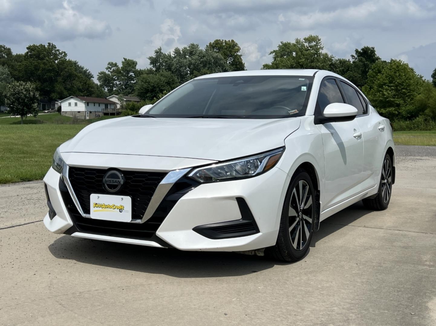 2023 WHITE /Tan Leather Nissan Sentra SV (3N1AB8CV9PY) with an 1.8L 4 Cyl. engine, CVT transmission, located at 506 S. Kingshighway, Cape Girardeau, MO, 63703, (573) 235-5000, 37.294991, -89.553635 - 2023 Nissan Sentra SV 1-Owner 50xxx miles Front Wheel Drive 2.0L 4 Cyl. Automatic Leather Backup Camera Power Driver Seat Heated Seats Heated Steering Wheel Sunroof Bluetooth Remote Start Cruise Power Windows/Locks/Mirrors We have financing available and we accept trades! Fill out a - Photo#7