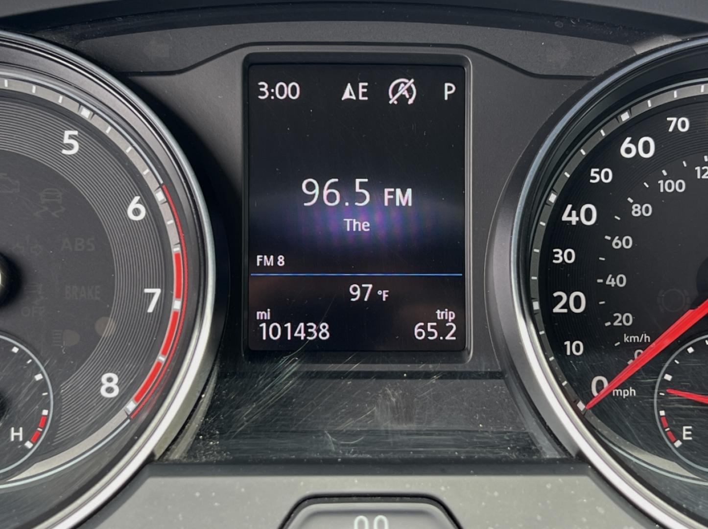 2019 BLUE /Tan Leather Volkswagen Atlas V6 SE w/Technology AWD (1V2UR2CAXKC) with an 3.6L V6 engine, Automatic transmission, located at 506 S. Kingshighway, Cape Girardeau, MO, 63703, (573) 235-5000, 37.294991, -89.553635 - 2019 Volkswagen Atlas SE 1-Owner 101xxx miles All Wheel Drive 3.6L V6 Automatic Leather 3rd Row Backup Camera Bluetooth Remote Start Cruise Power Windows/Locks/Mirrors We have financing available and we accept trades! Fill out a credit application on our website or come by today! If yo - Photo#23