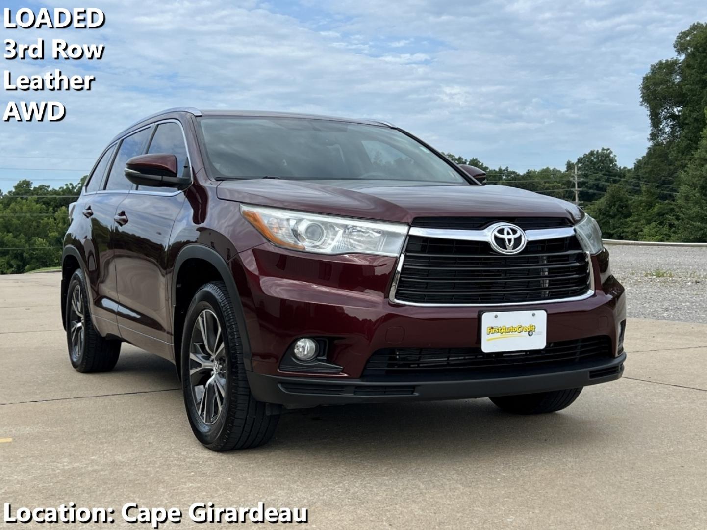 2016 MAROON /Black Leather Toyota Highlander XLE AWD V6 (5TDJKRFH1GS) with an 3.5L V6 engine, Automatic transmission, located at 506 S. Kingshighway, Cape Girardeau, MO, 63703, (573) 235-5000, 37.294991, -89.553635 - 2016 Toyota Highlander XLE 167xxx miles All Wheel Drive 3.5L V6 Automatic Leather 3rd Row Navigation Power Driver Seat Heated Seats Backup Camera Bluetooth Cruise Power Windows/Locks/Mirrors We have financing available and we accept trades! Fill out a credit application on our website - Photo#0
