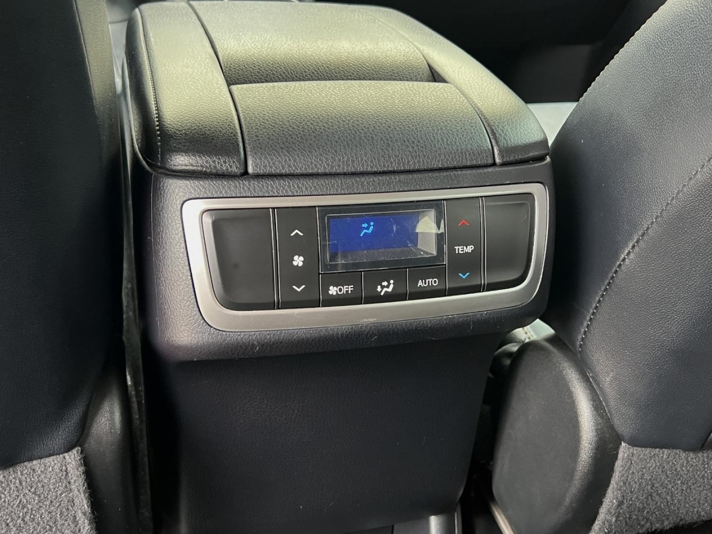 2016 MAROON /Black Leather Toyota Highlander XLE AWD V6 (5TDJKRFH1GS) with an 3.5L V6 engine, Automatic transmission, located at 506 S. Kingshighway, Cape Girardeau, MO, 63703, (573) 235-5000, 37.294991, -89.553635 - 2016 Toyota Highlander XLE 167xxx miles All Wheel Drive 3.5L V6 Automatic Leather 3rd Row Navigation Power Driver Seat Heated Seats Backup Camera Bluetooth Cruise Power Windows/Locks/Mirrors We have financing available and we accept trades! Fill out a credit application on our website - Photo#35