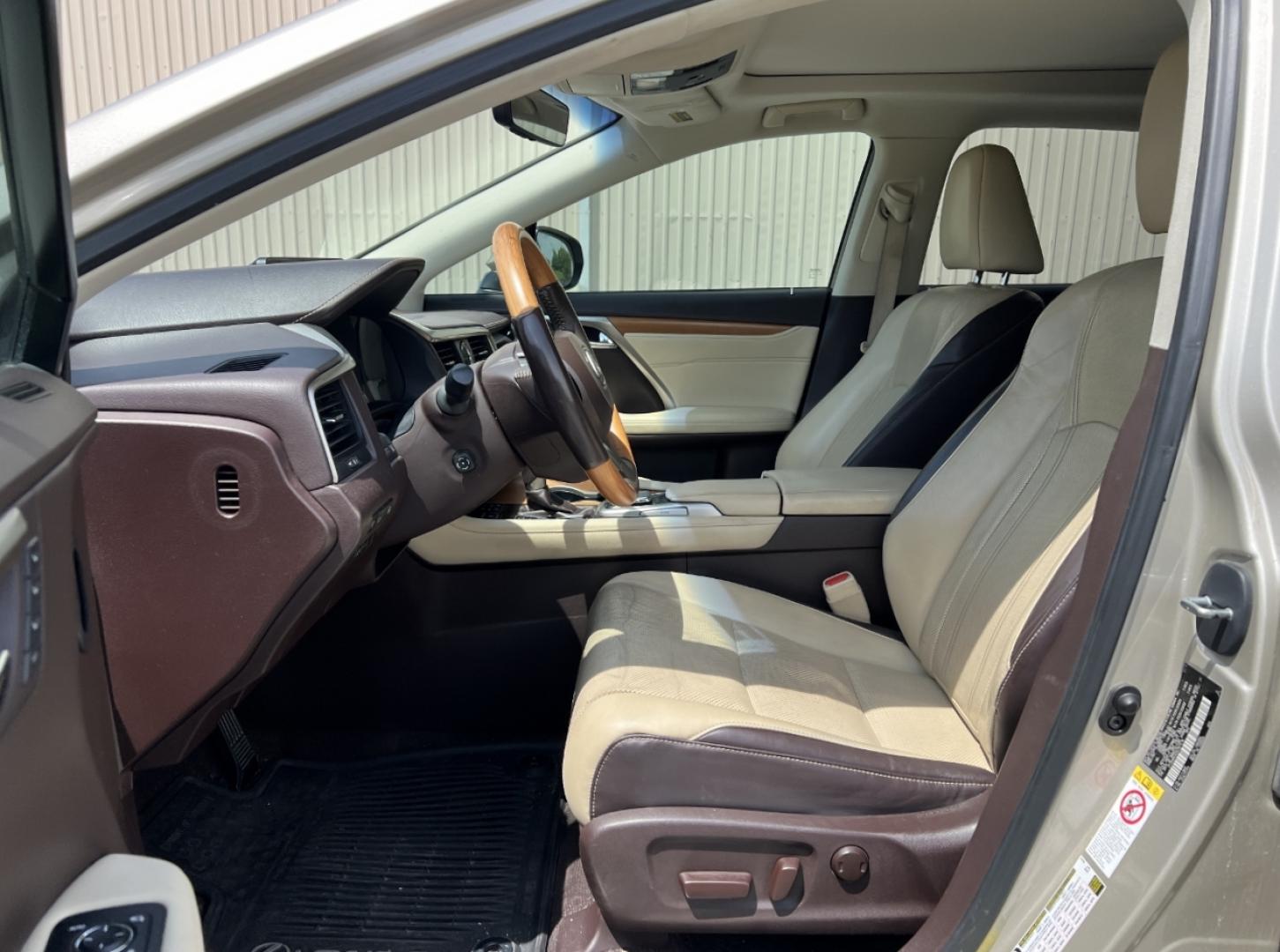 2016 GOLD /Tan Leather Lexus RX 450h AWD (2T2BGMCA0GC) with an 3.5L V6 HYBRID engine, CVT transmission, located at 2990 Old Orchard Rd., Jackson, MO, 63755, 37.354214, -89.612106 - We have financing available and we accept trades! Fill out a credit application on our website or come by today! If you have any questions, give us a call at (573) 204-7777 or visit our website at firstautocredit.com. - Photo#7