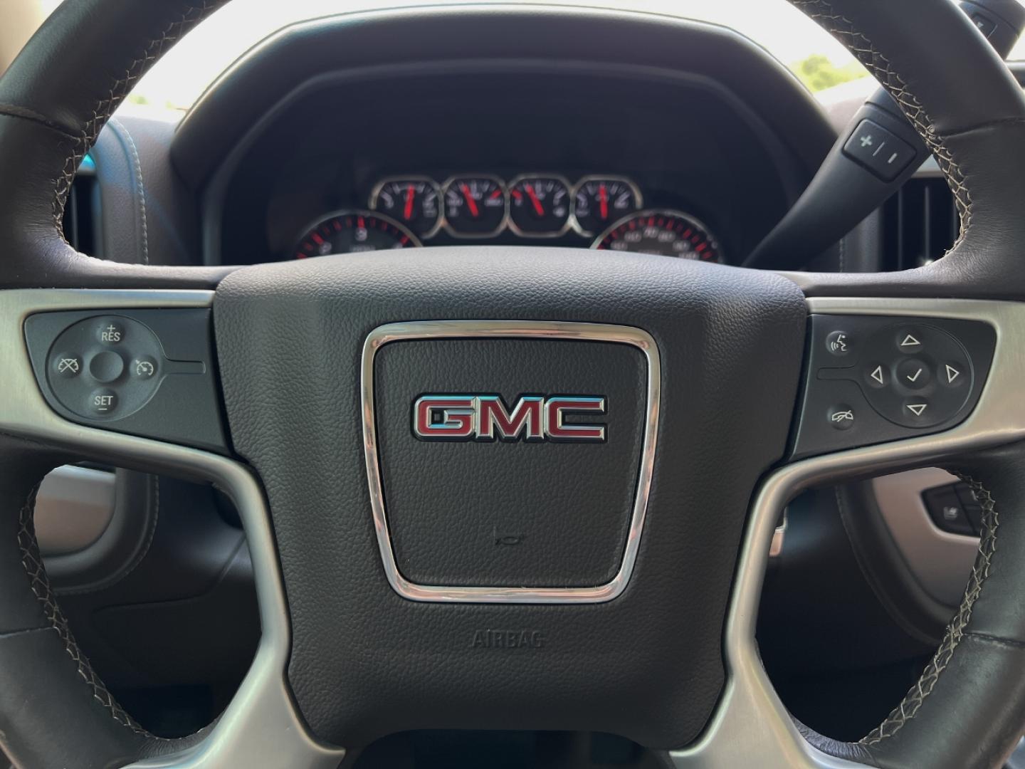 2016 WHITE /Tan Leather GMC Sierra 1500 SLT Crew Cab Long Box 4WD (3GTU2NEC0GG) with an 5.3L V8 engine, Automatic transmission, located at 506 S. Kingshighway, Cape Girardeau, MO, 63703, (573) 235-5000, 37.294991, -89.553635 - 2016 GMC Sierra 1500 SLT 133xxx miles 4x4 5.3L V8 Automatic Leather New Tires Navigation Power/Heated/Cooled Seats Backup Camera Sunroof Bluetooth Remote Start Cruise Power Windows/Locks/Mirrors We have financing available and we accept trades! Fill out a credit application on our web - Photo#25