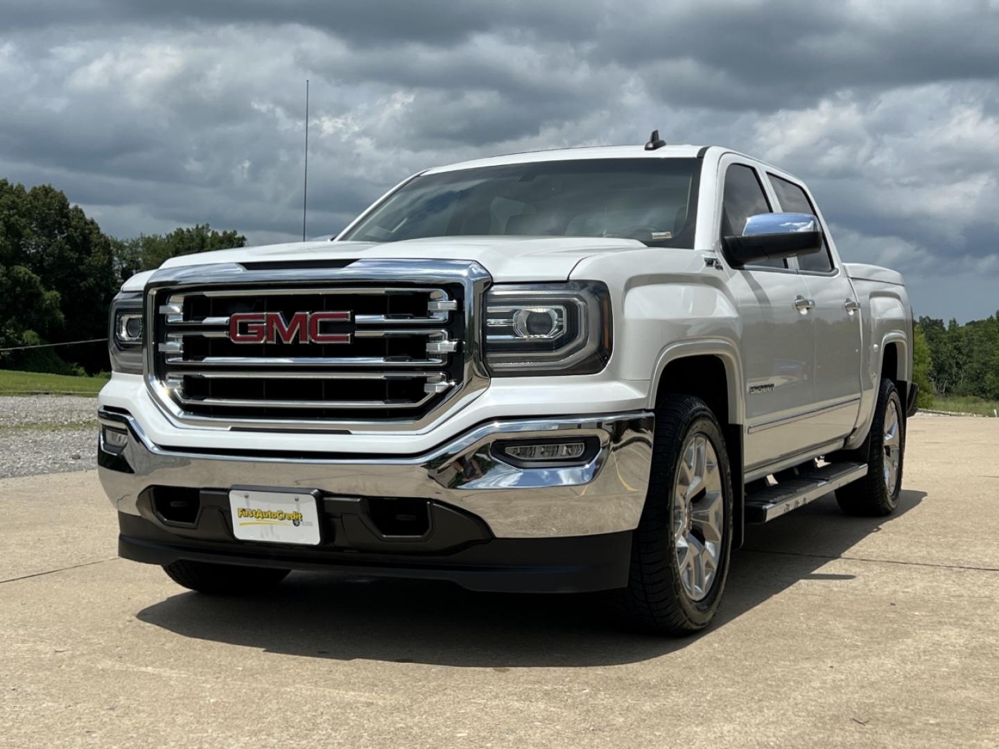 2016 WHITE /Tan Leather GMC Sierra 1500 SLT Crew Cab Long Box 4WD (3GTU2NEC0GG) with an 5.3L V8 engine, Automatic transmission, located at 506 S. Kingshighway, Cape Girardeau, MO, 63703, (573) 235-5000, 37.294991, -89.553635 - 2016 GMC Sierra 1500 SLT 133xxx miles 4x4 5.3L V8 Automatic Leather New Tires Navigation Power/Heated/Cooled Seats Backup Camera Sunroof Bluetooth Remote Start Cruise Power Windows/Locks/Mirrors We have financing available and we accept trades! Fill out a credit application on our web - Photo#8